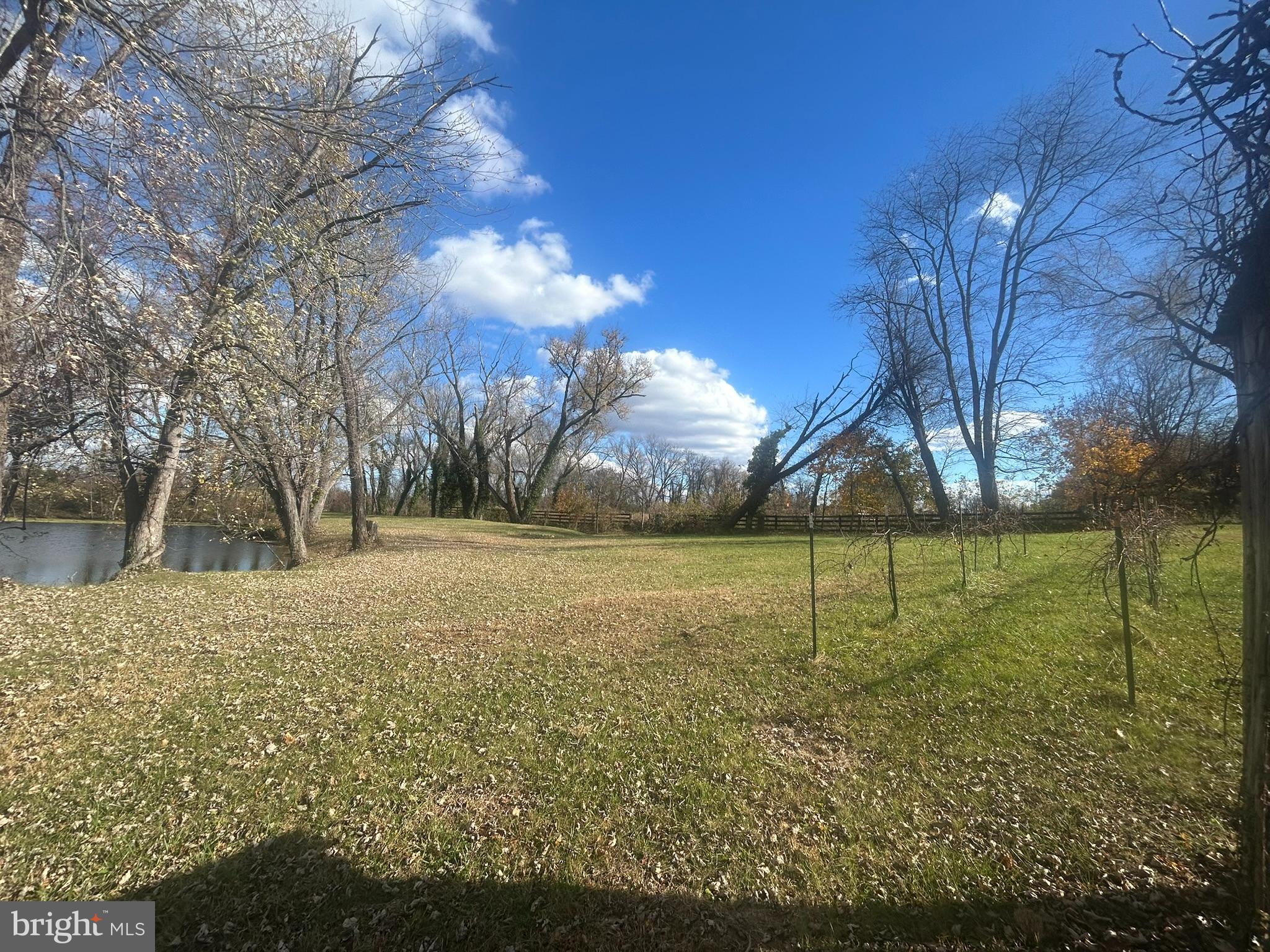TOWN OF LOVETTSVILLE - Residential