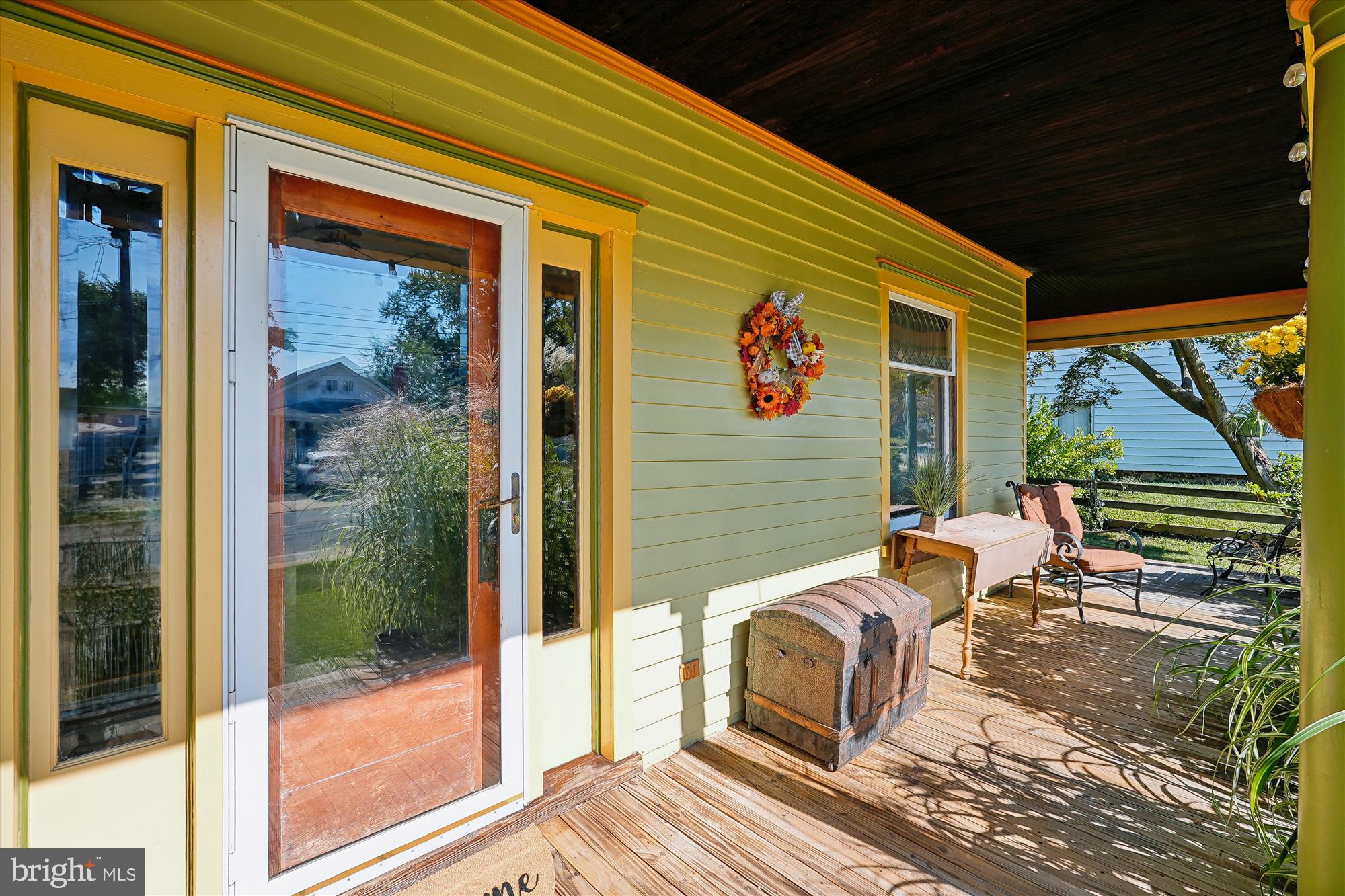 TOWN OF LOVETTSVILLE - Residential