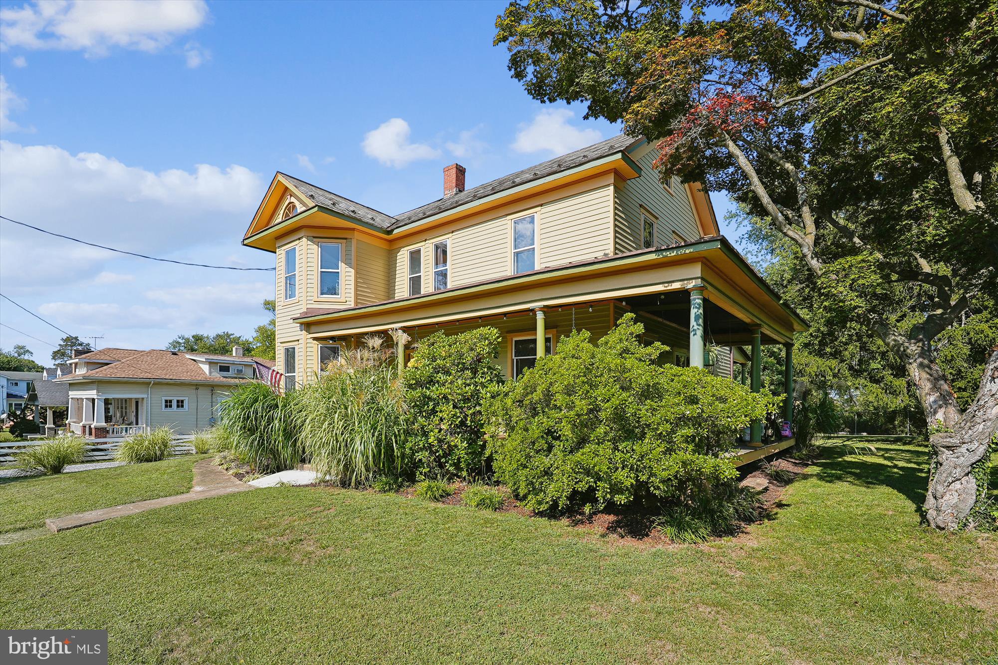 TOWN OF LOVETTSVILLE - Residential