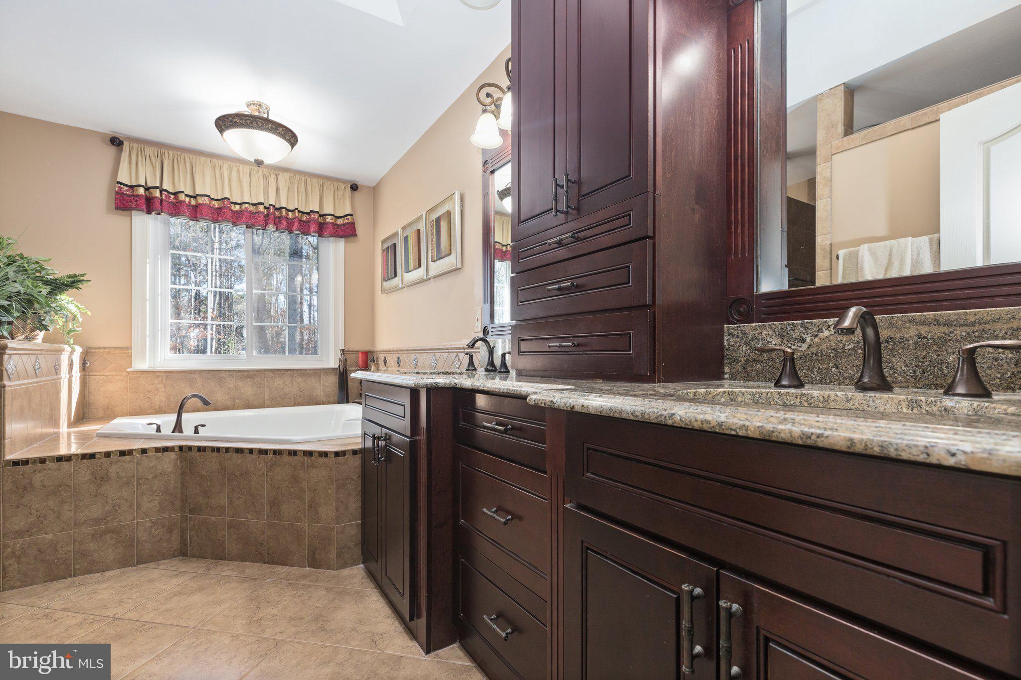 AUGUSTINE NORTH - Residential