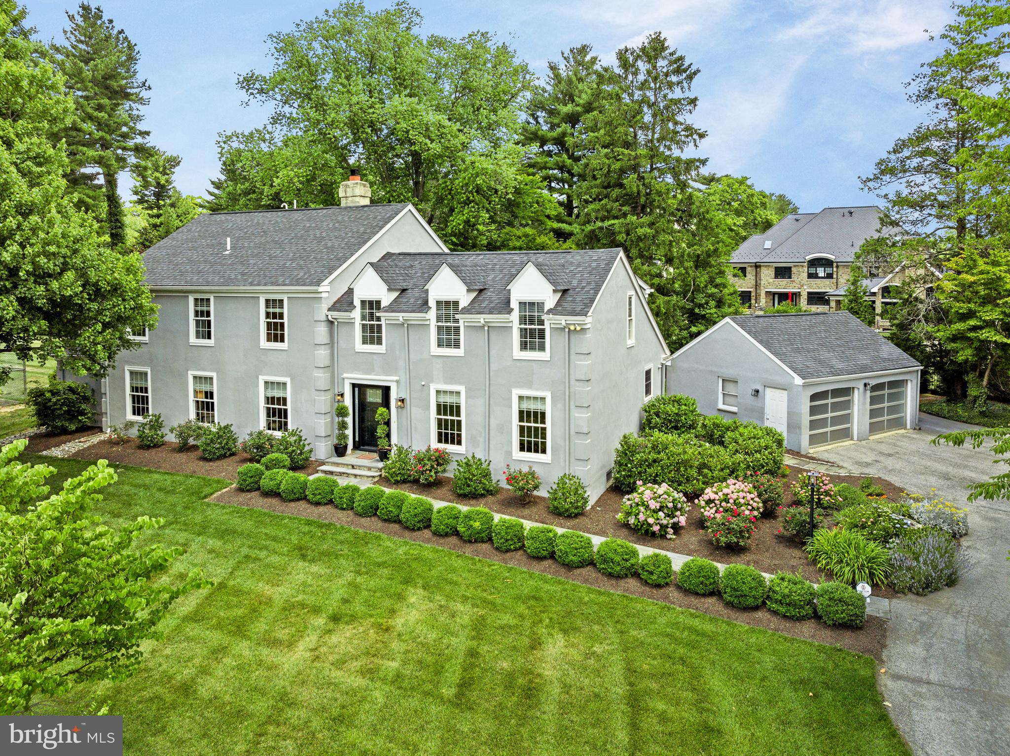 ADMORE - Residential