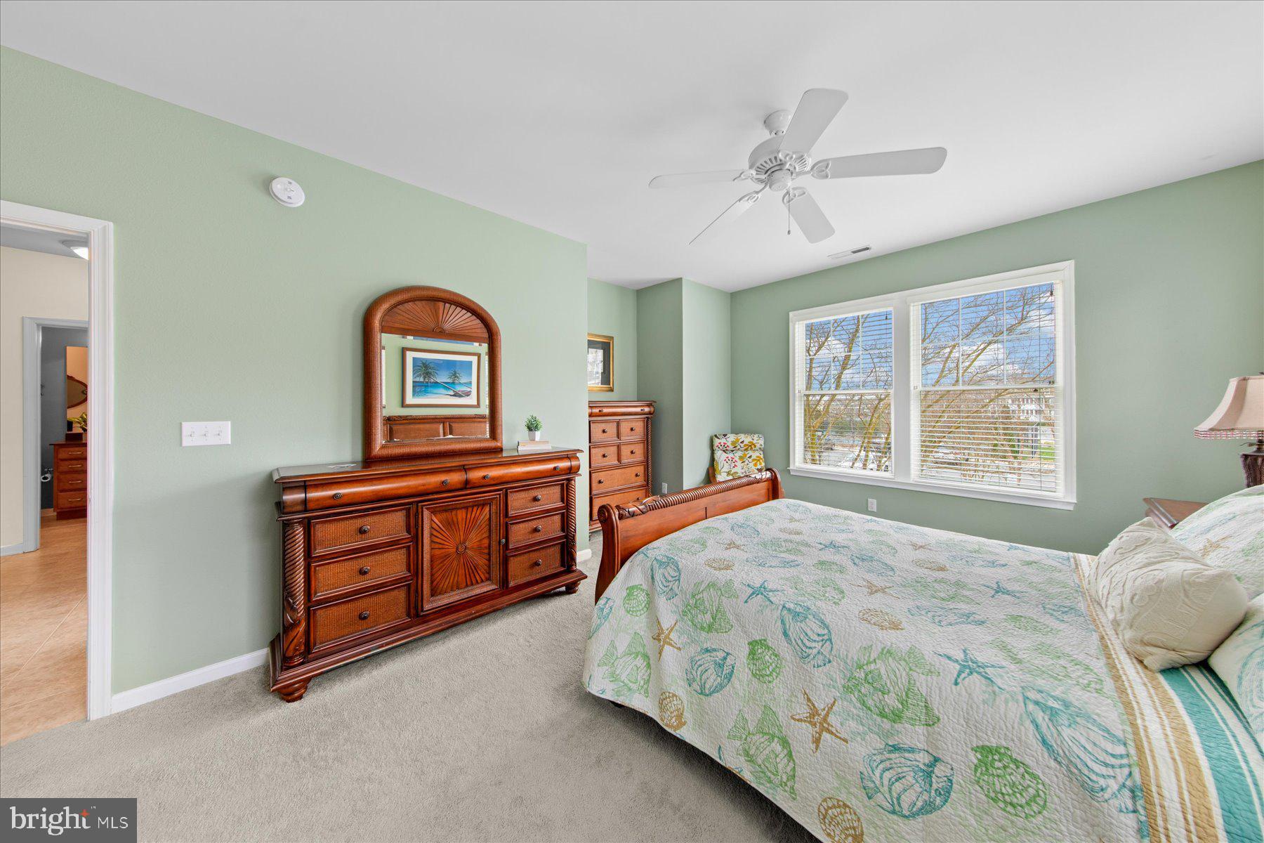 BAYSIDE - Residential