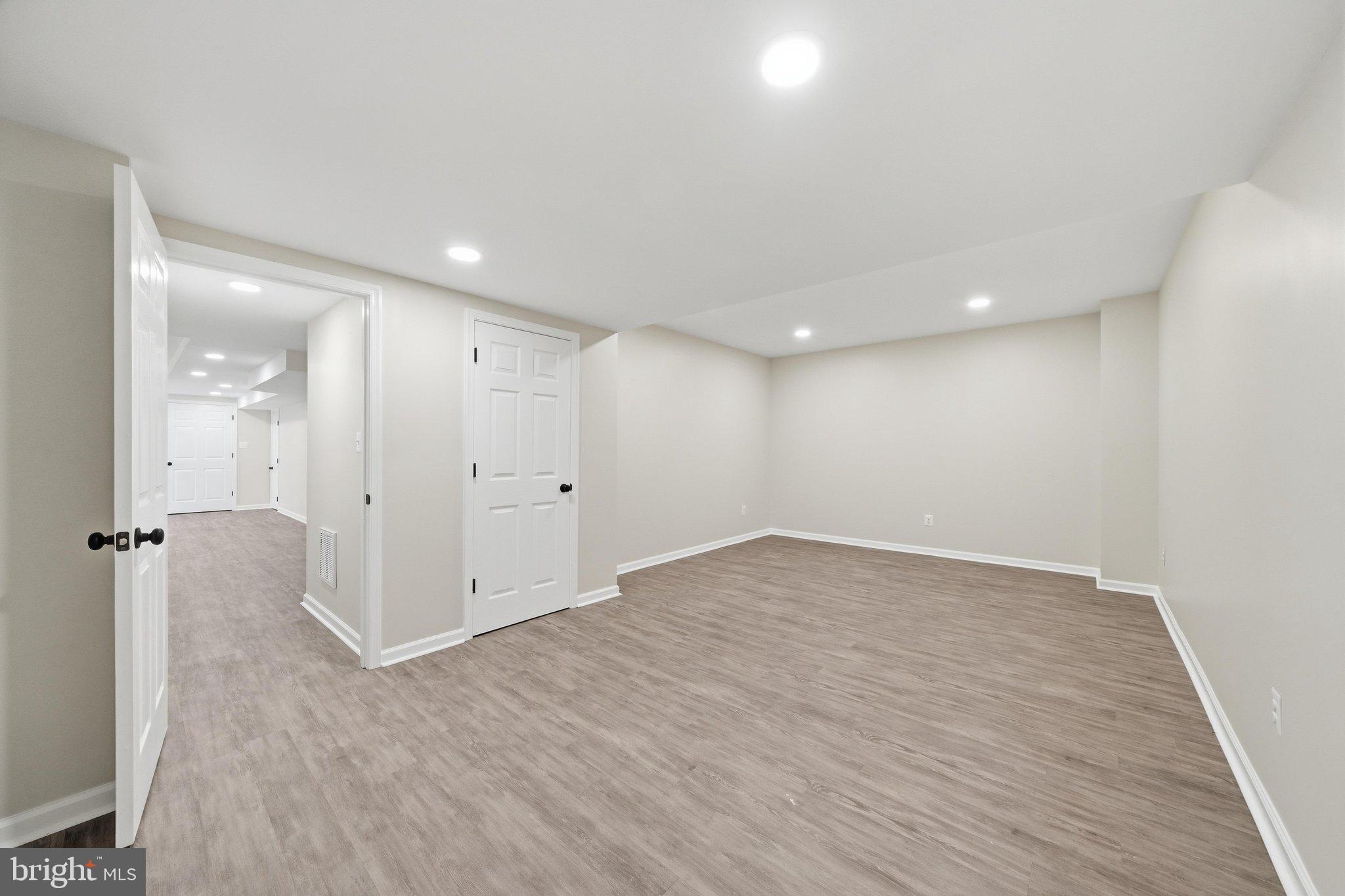 WINDSOR FARM - Residential
