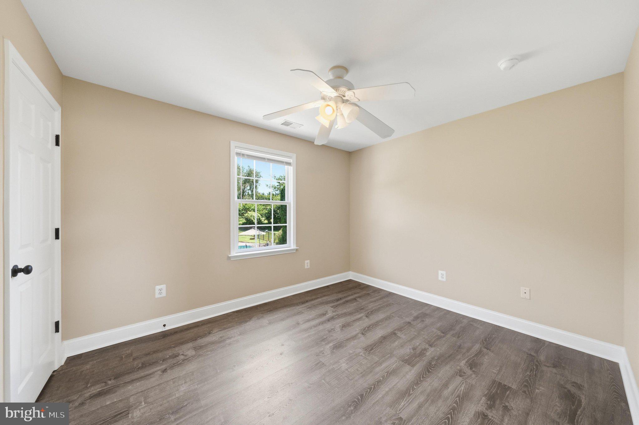 WINDSOR FARM - Residential