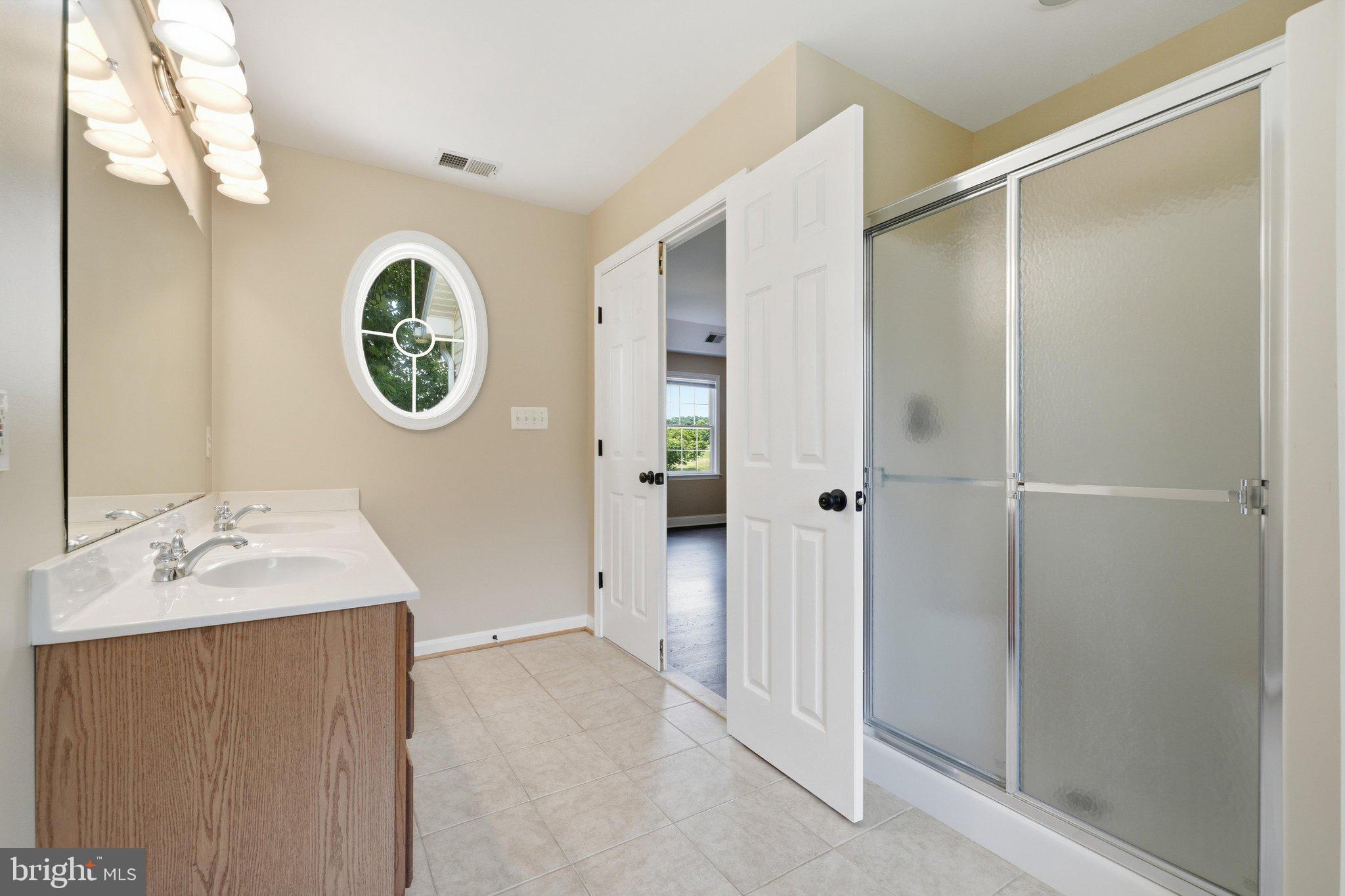 WINDSOR FARM - Residential