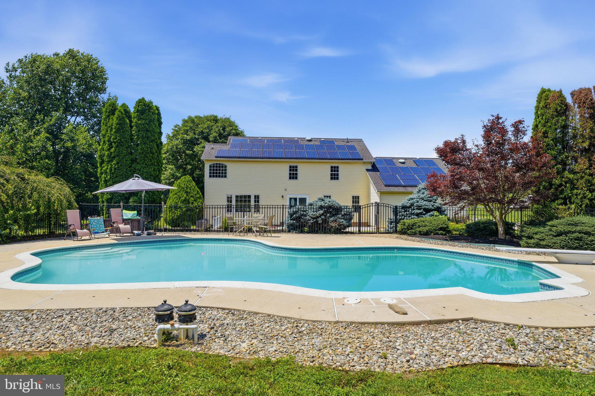 WINDSOR FARM - Residential