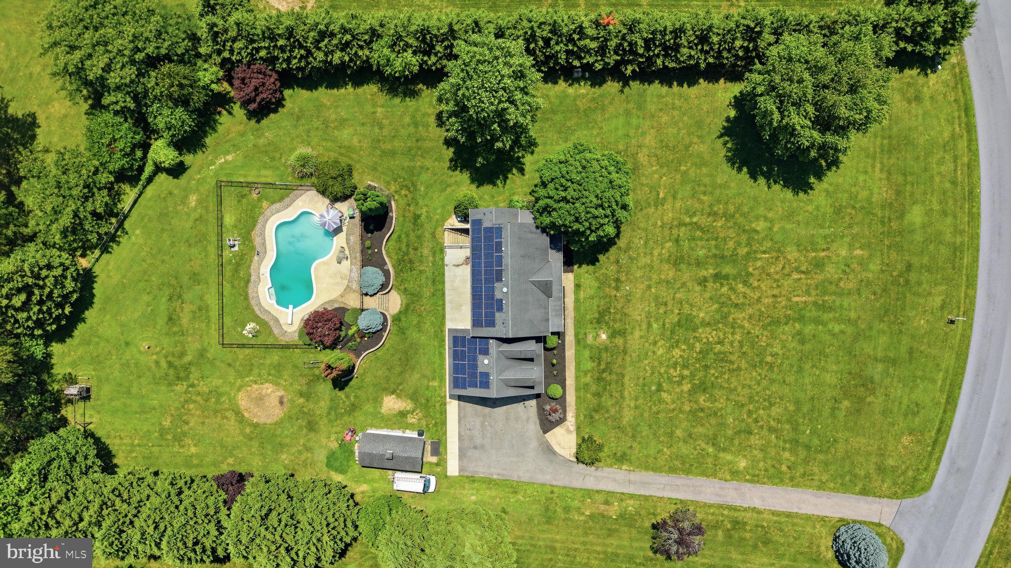WINDSOR FARM - Residential