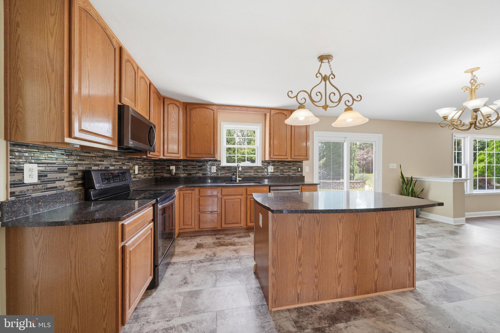 WINDSOR FARM - Residential