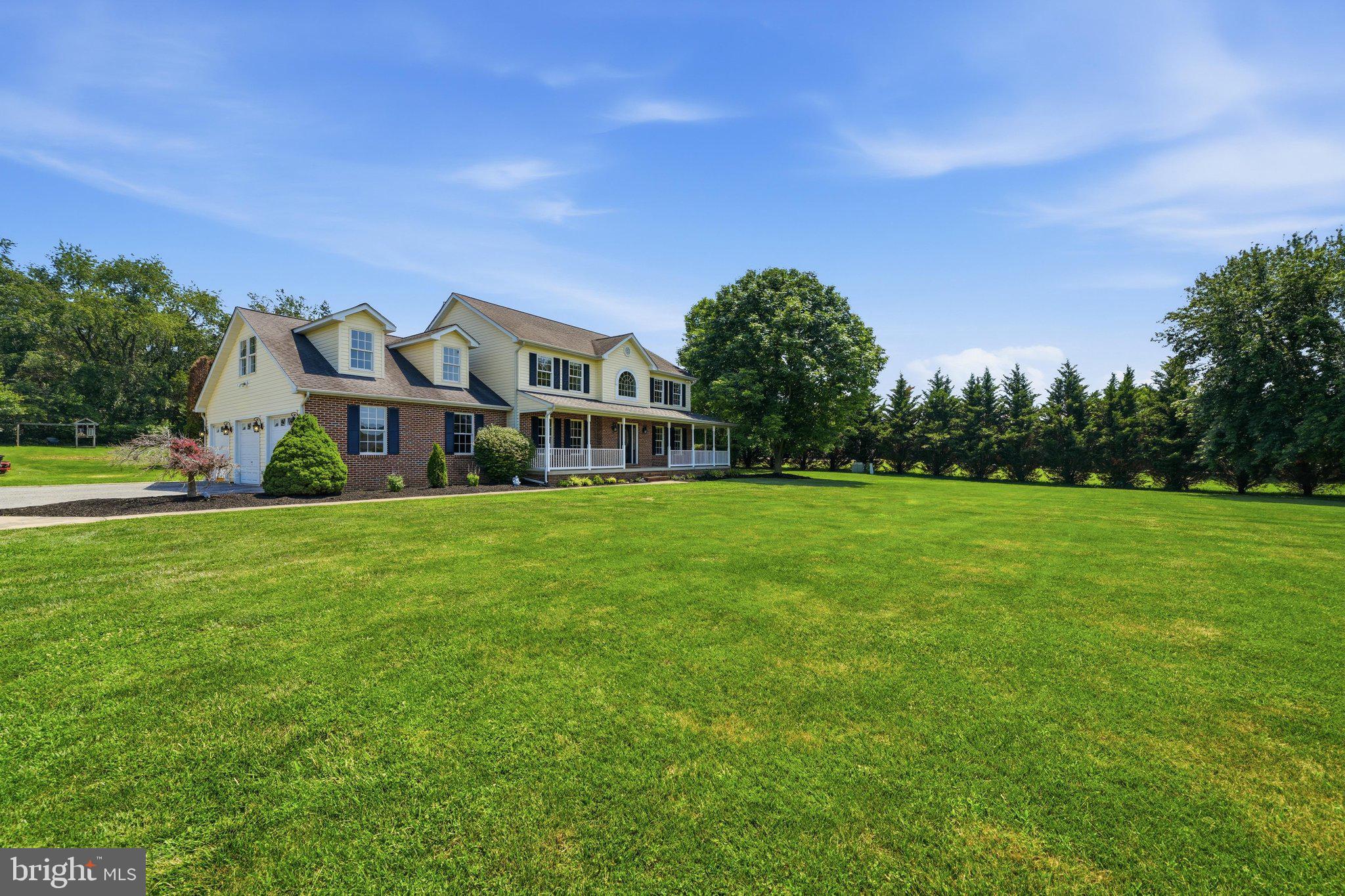 WINDSOR FARM - Residential