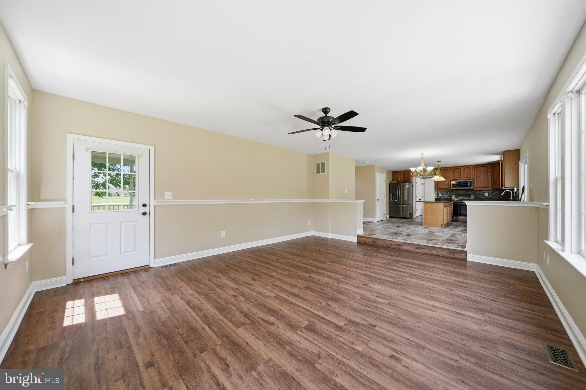 WINDSOR FARM - Residential