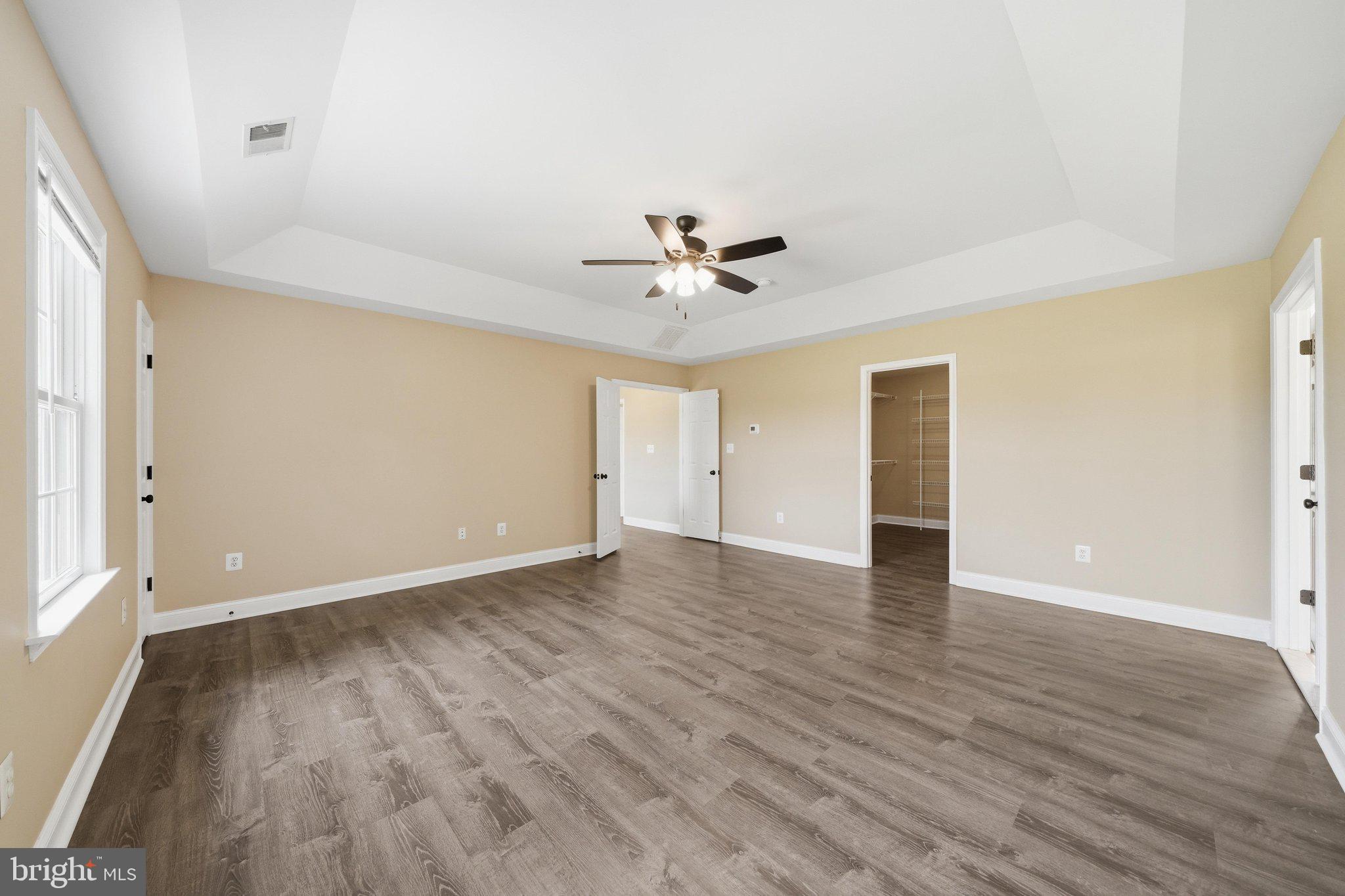 WINDSOR FARM - Residential