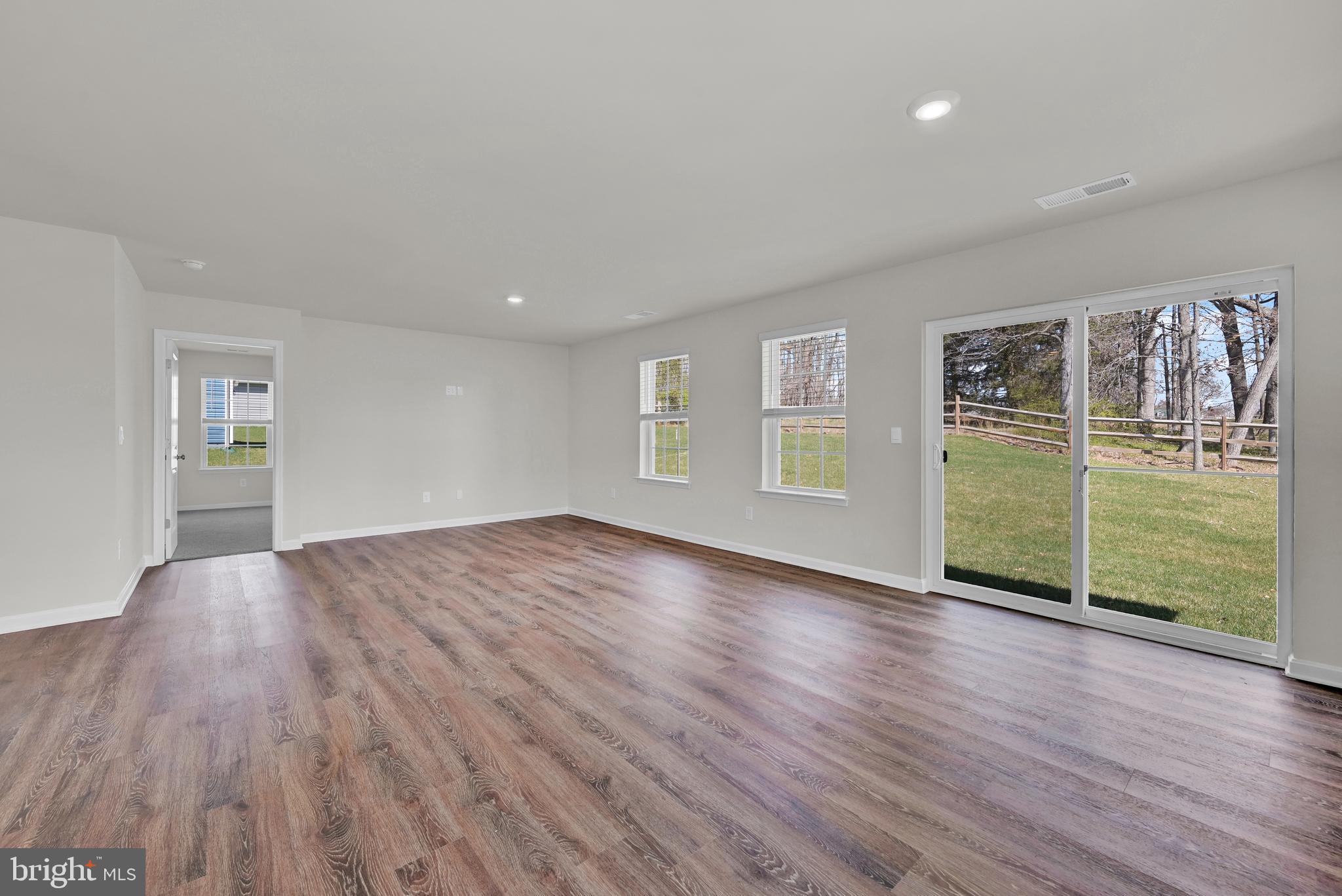 MAGNOLIA SPRINGS - Residential