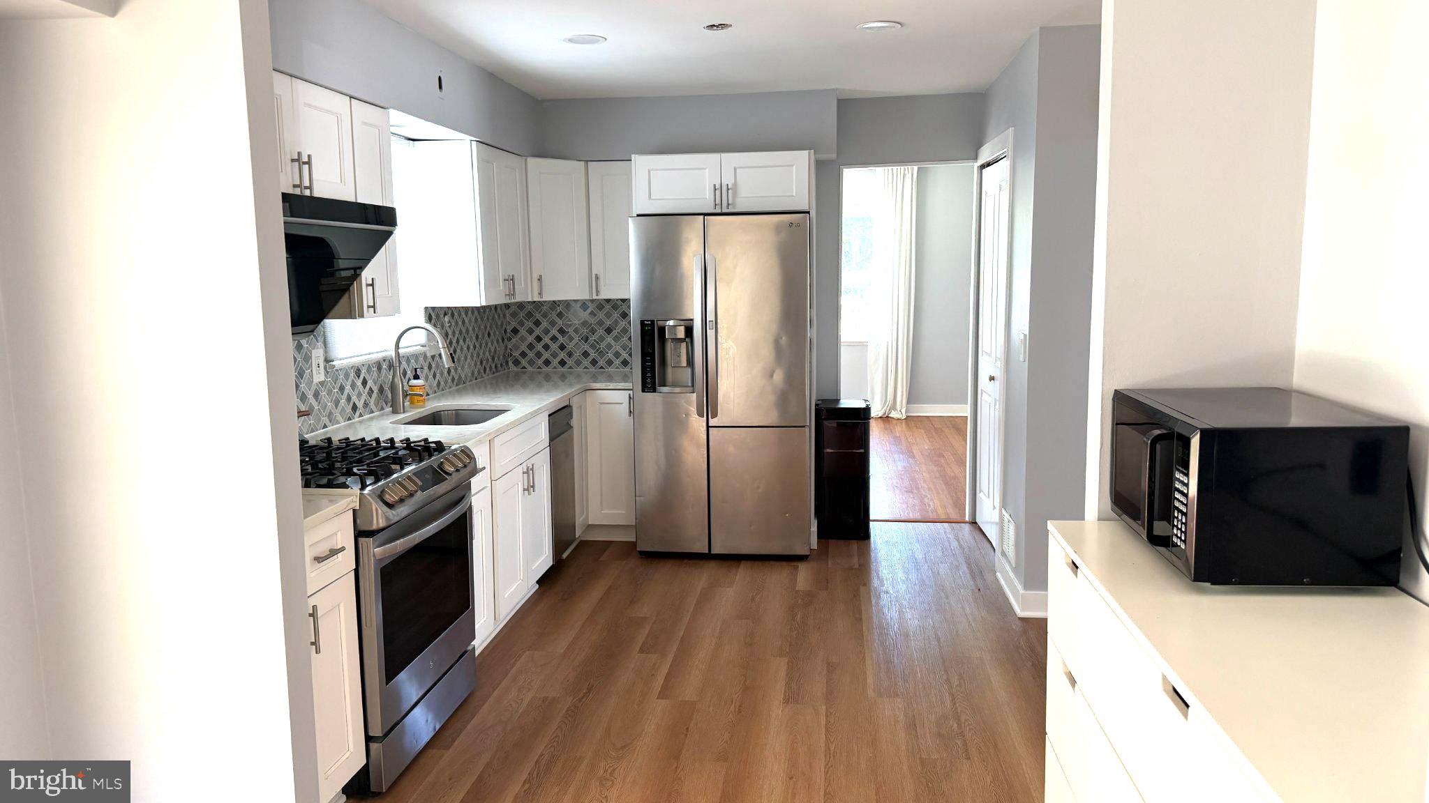 WOODBRIDGE VALLEY - Residential