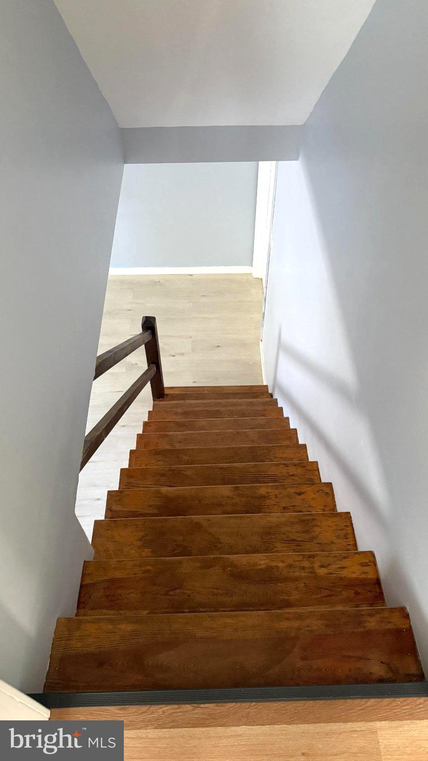 WOODBRIDGE VALLEY - Residential
