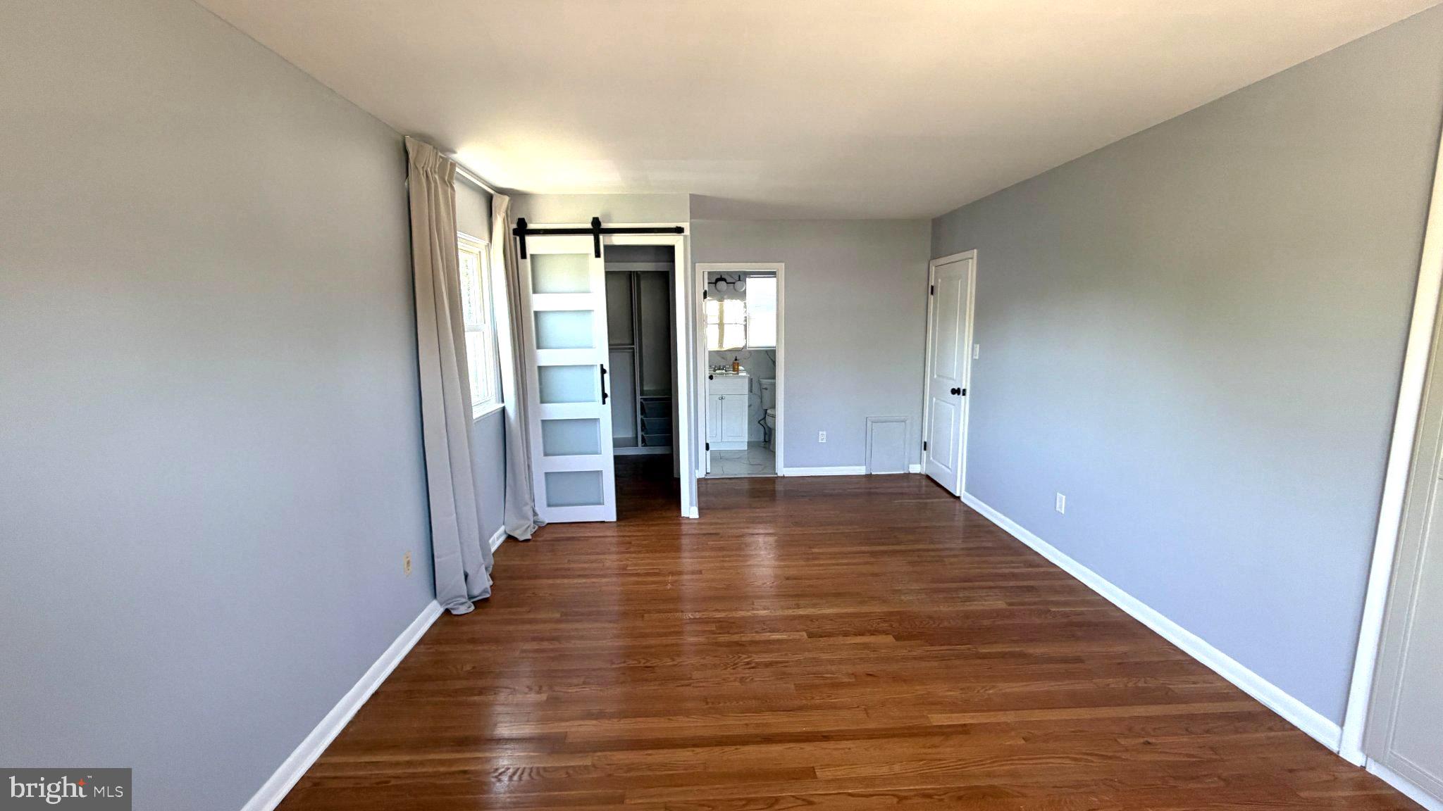 WOODBRIDGE VALLEY - Residential