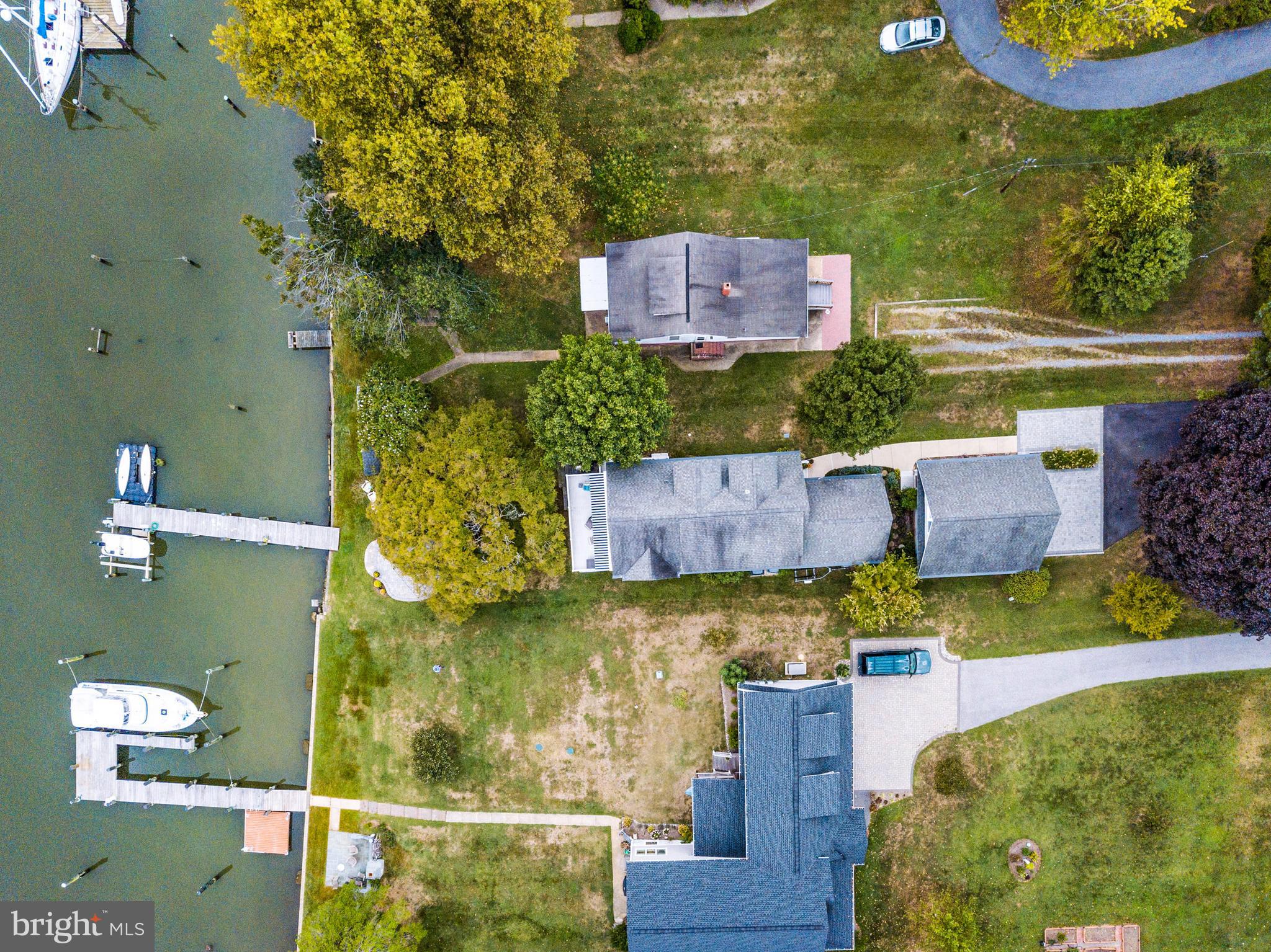 WHITEHALL BEACH - Residential