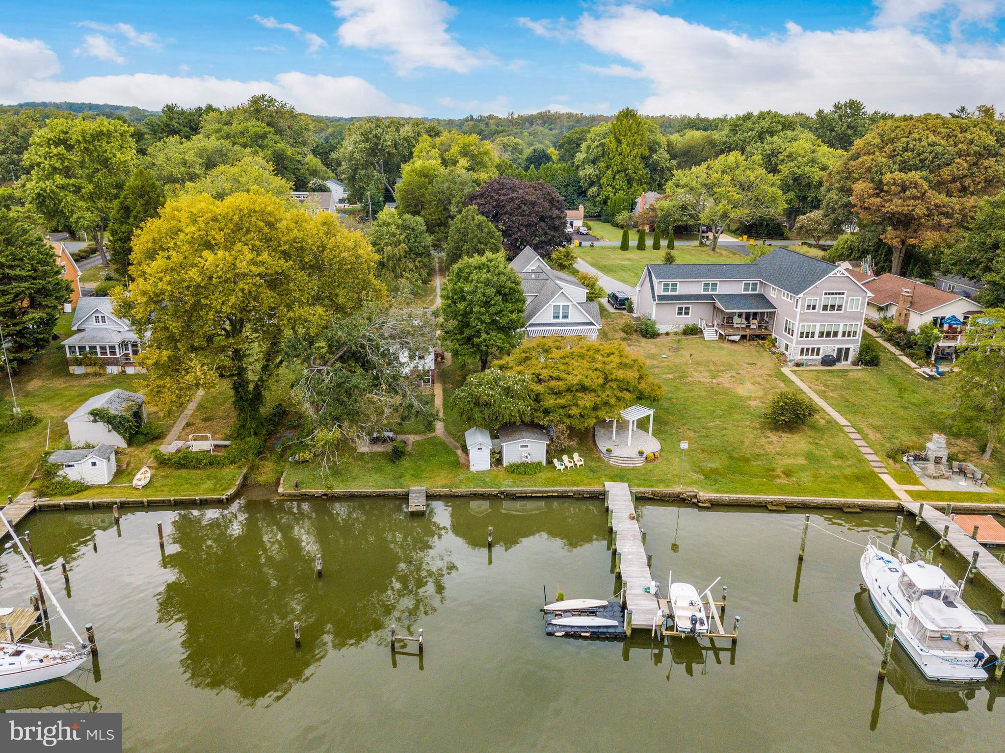 WHITEHALL BEACH - Residential