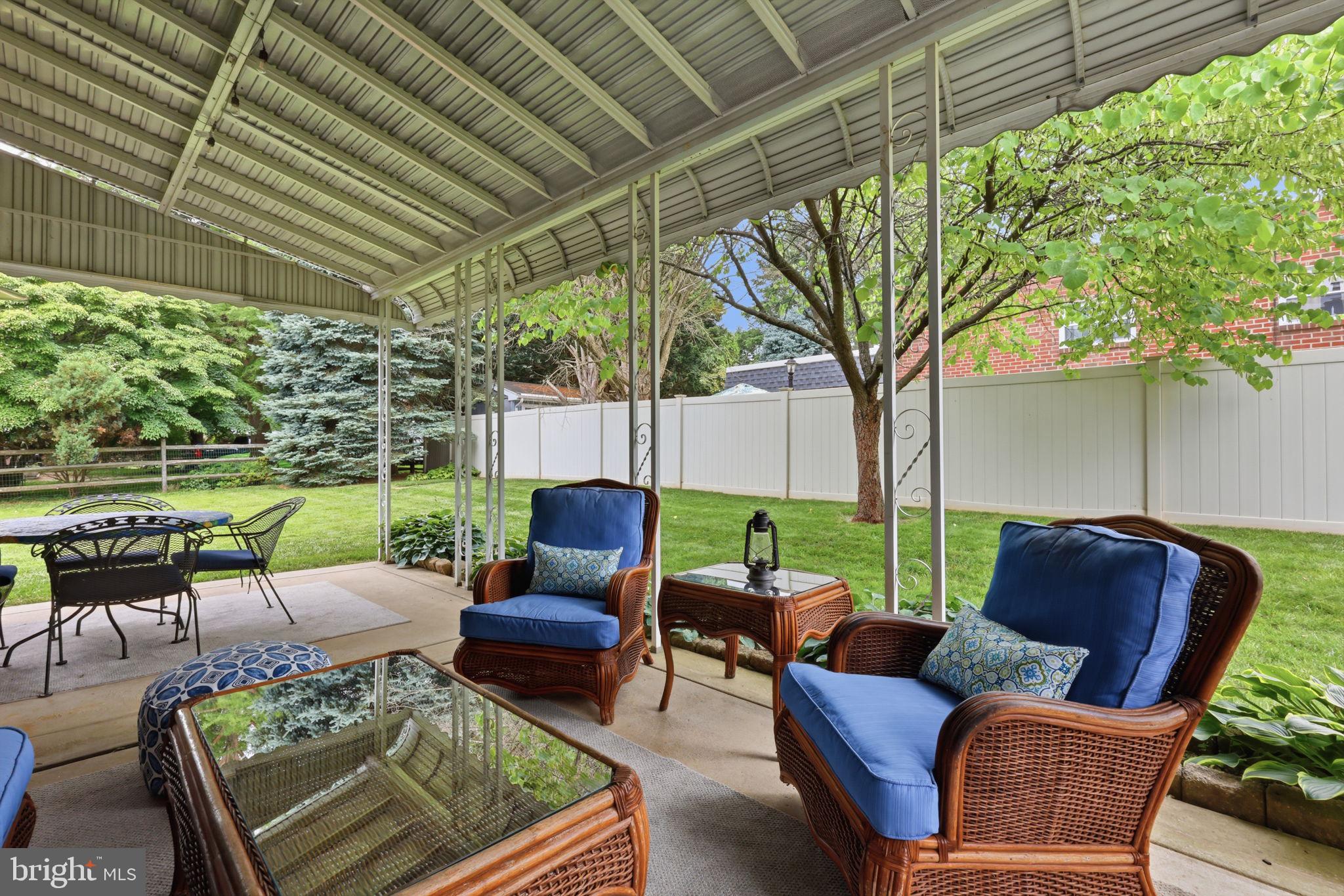 FOX CHASE - Residential