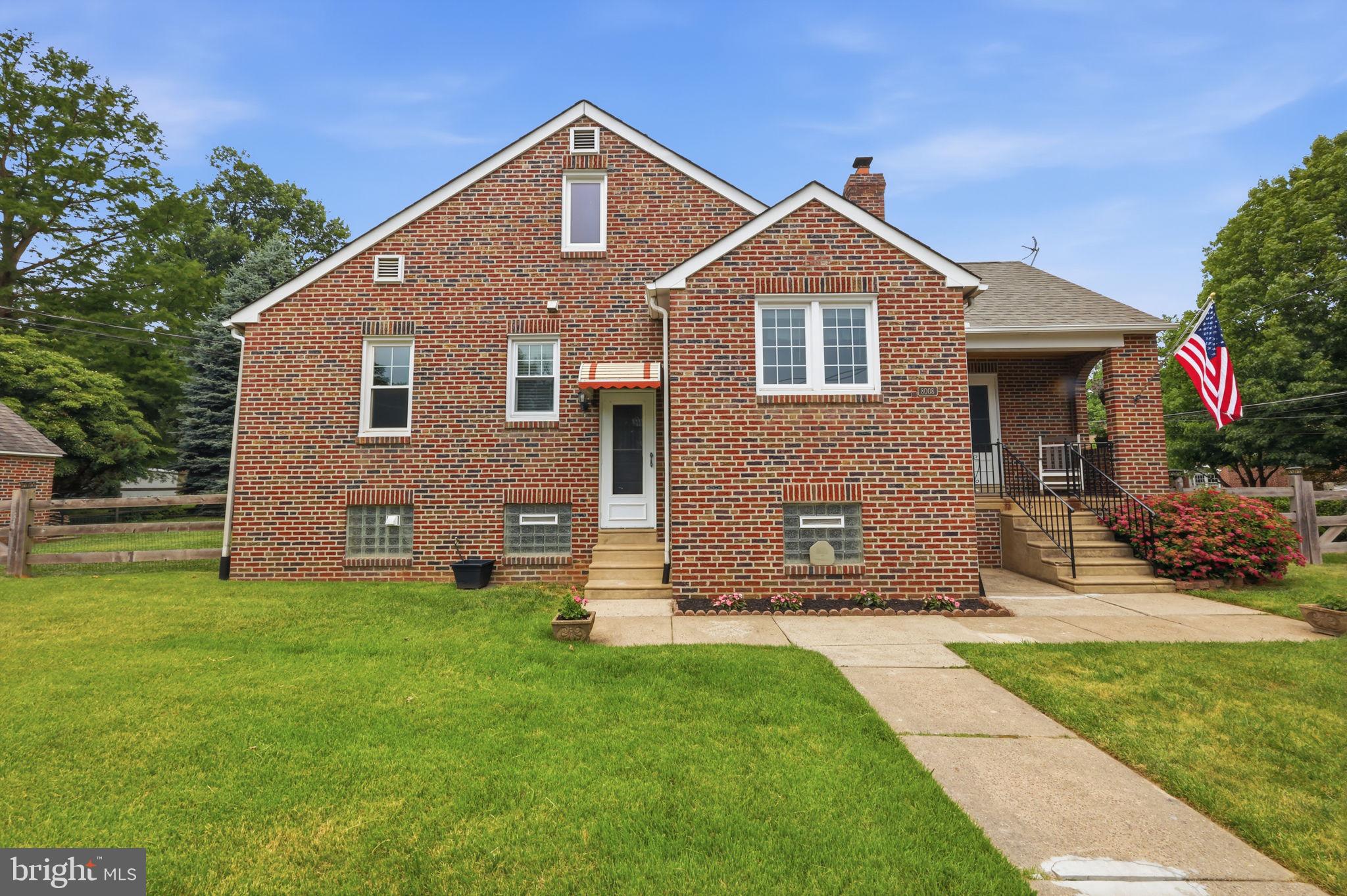 FOX CHASE - Residential
