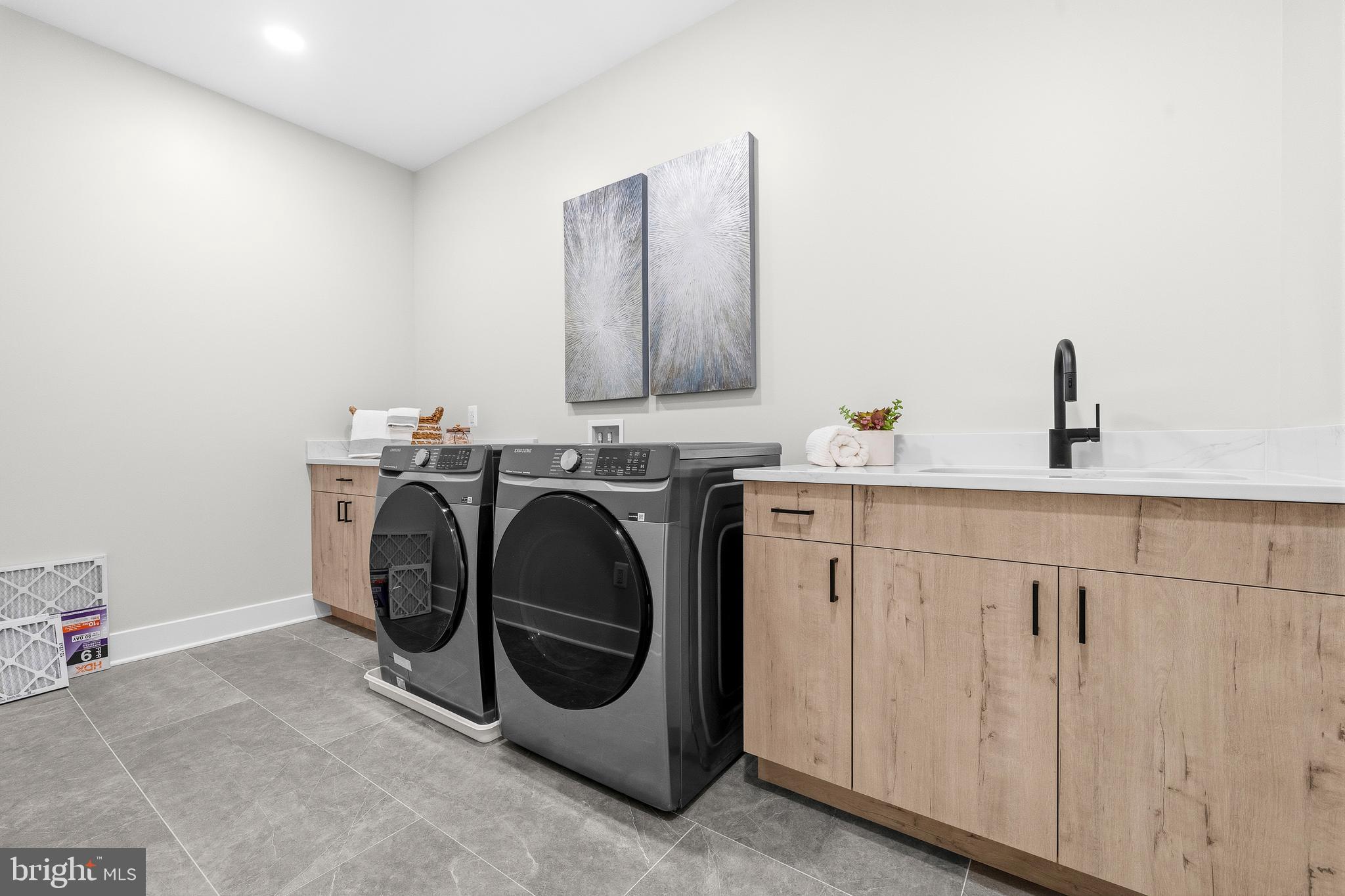 FRANKLIN PARK - Residential