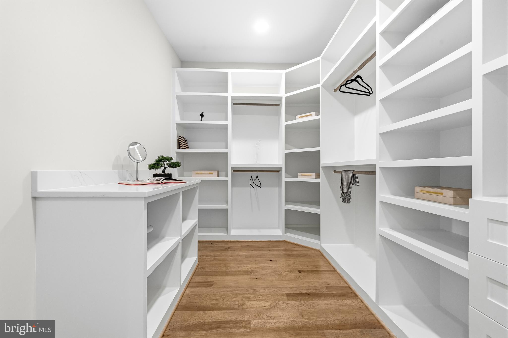 FRANKLIN PARK - Residential
