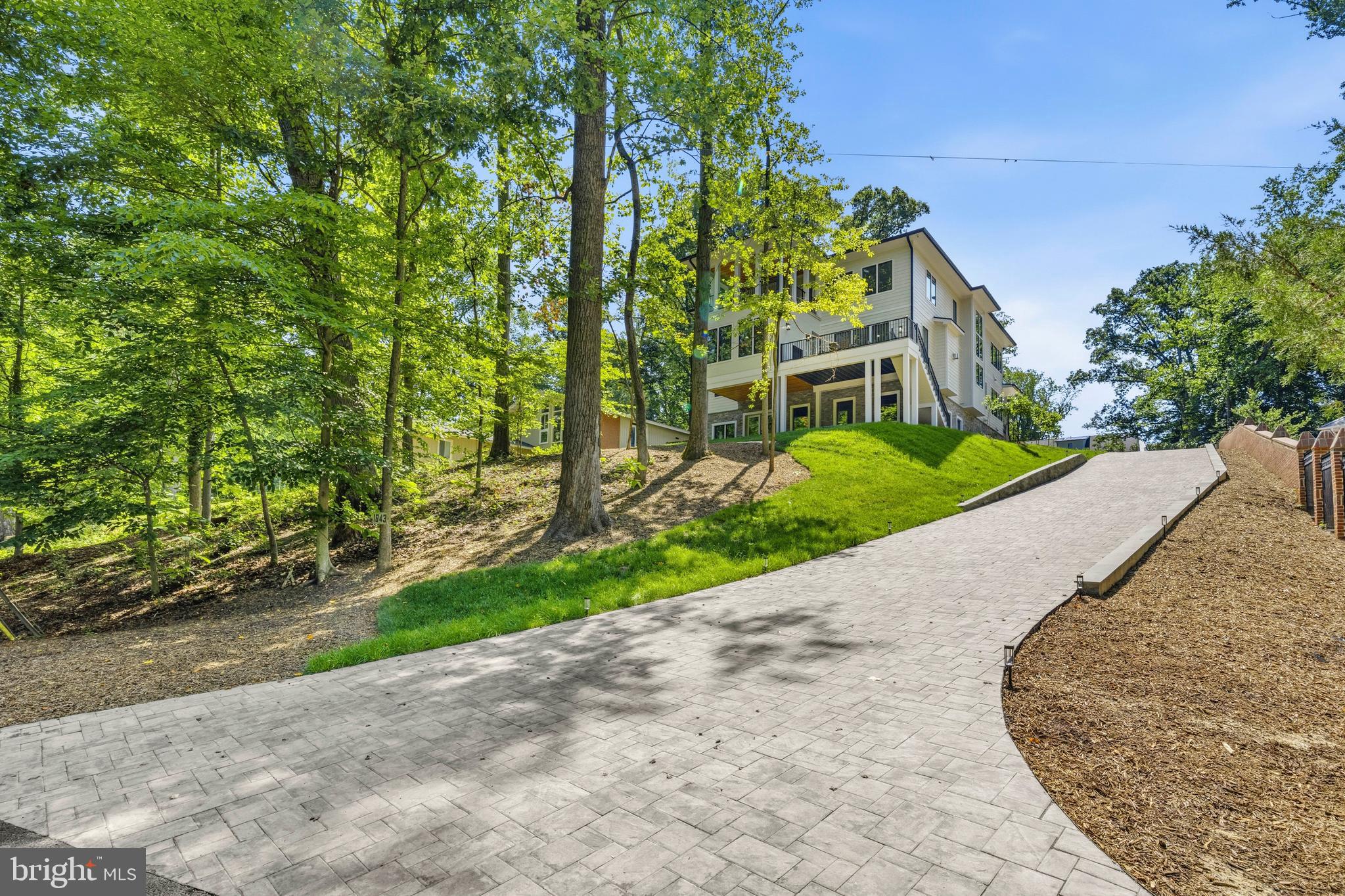 FRANKLIN PARK - Residential