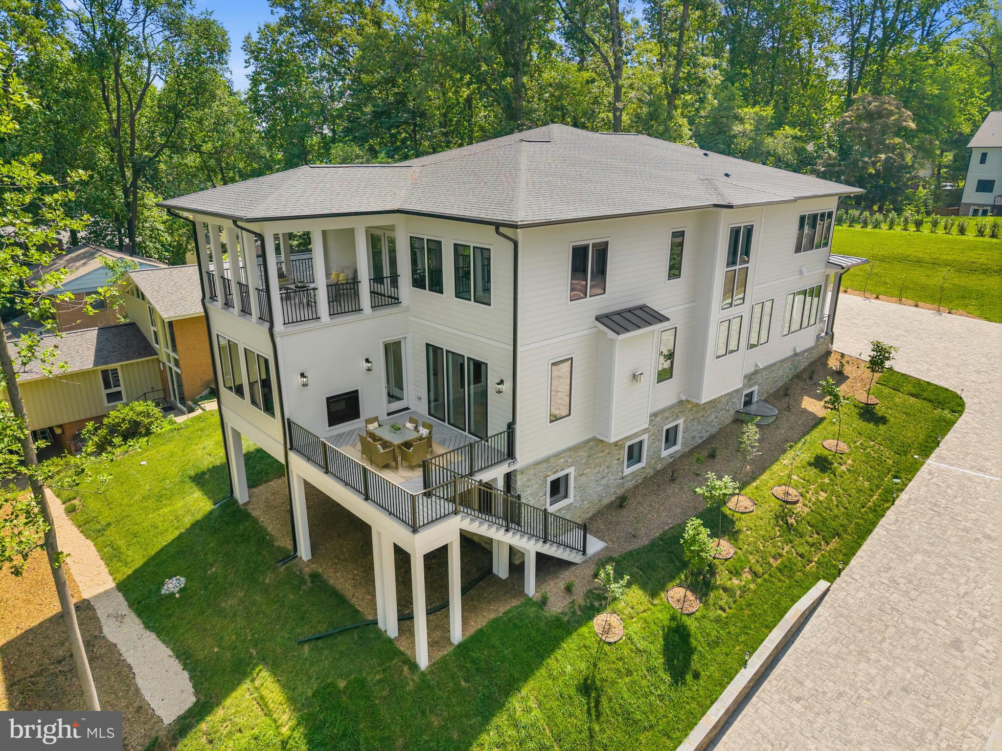 FRANKLIN PARK - Residential
