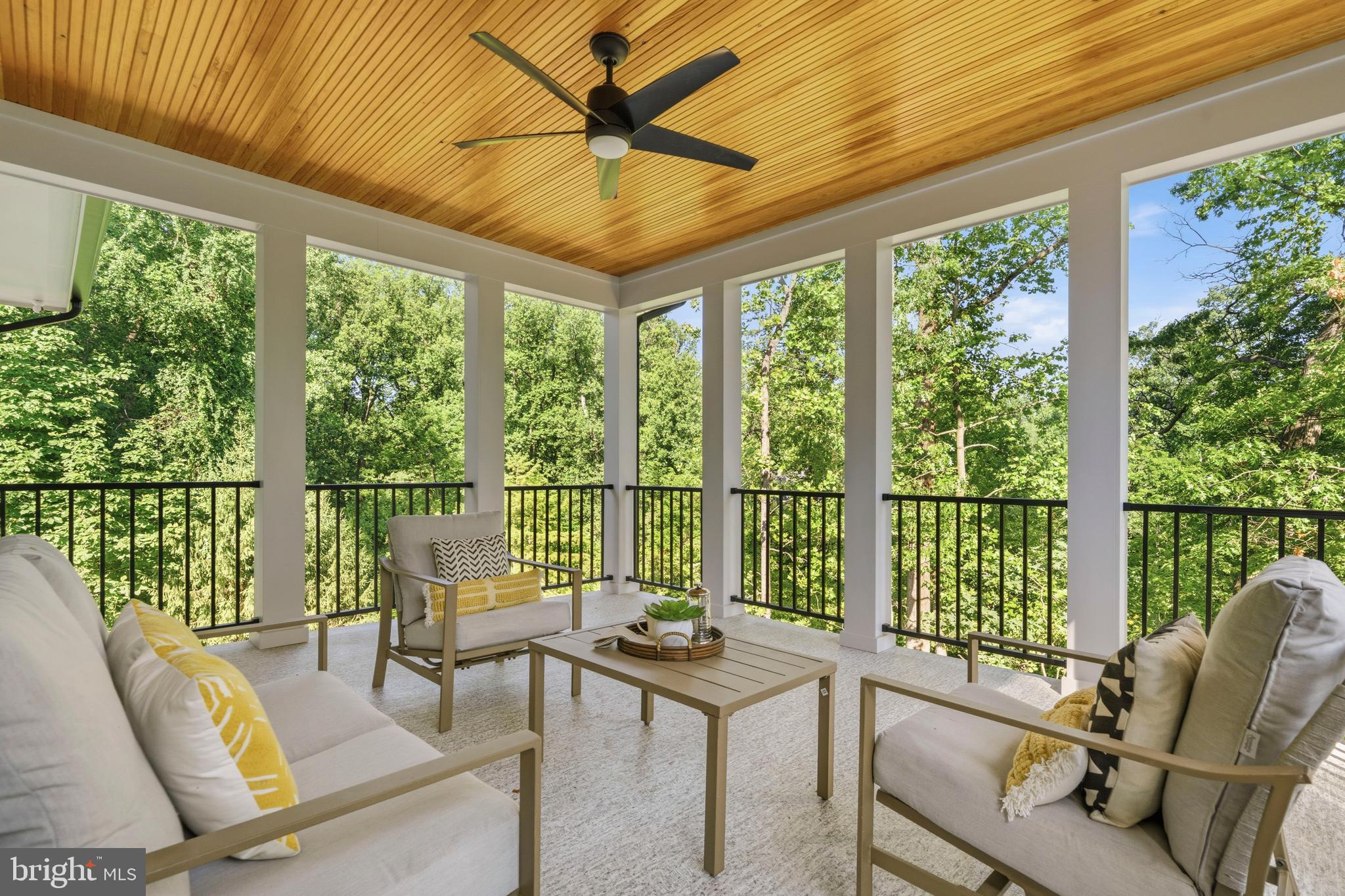FRANKLIN PARK - Residential