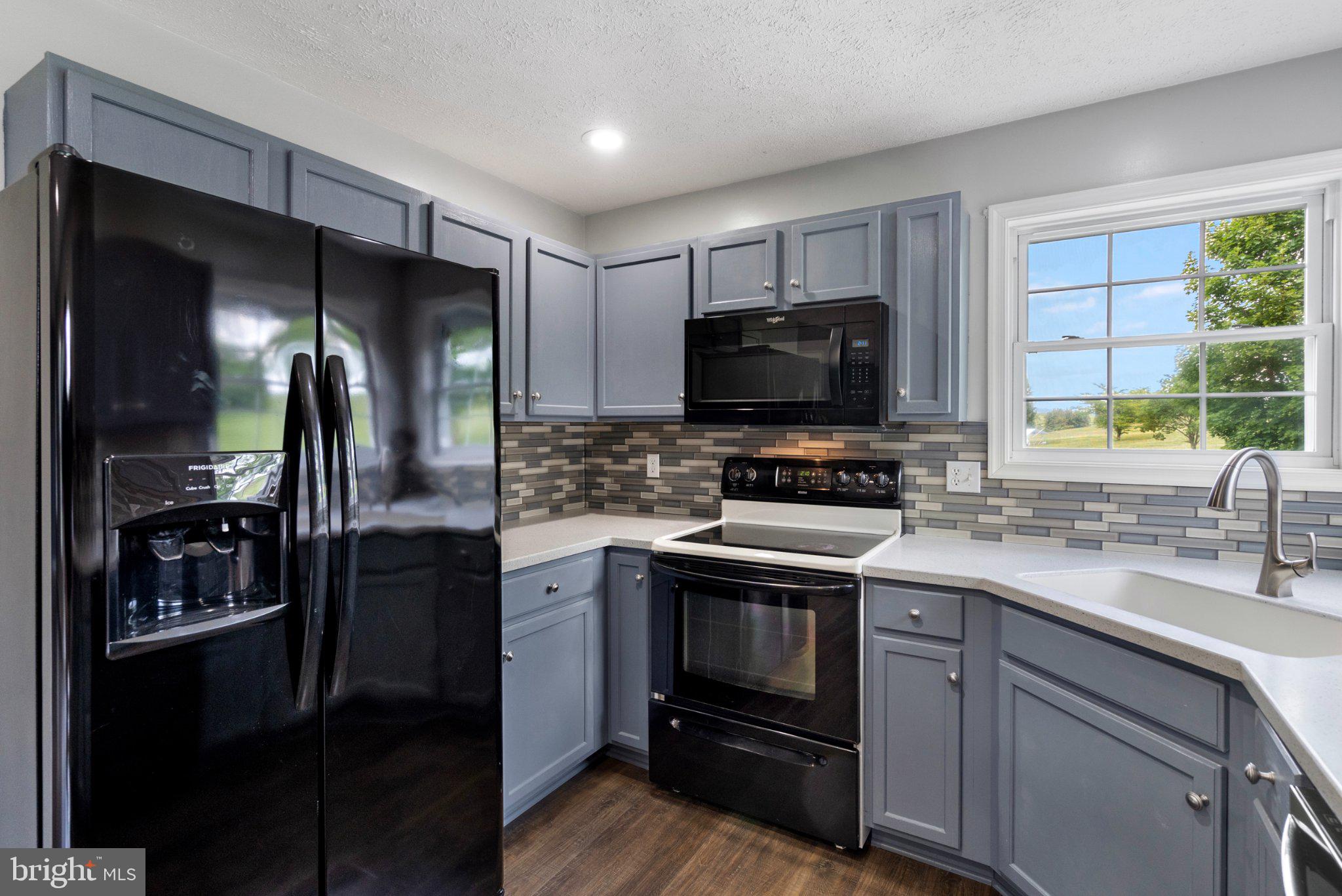 SHADYSIDE - Residential