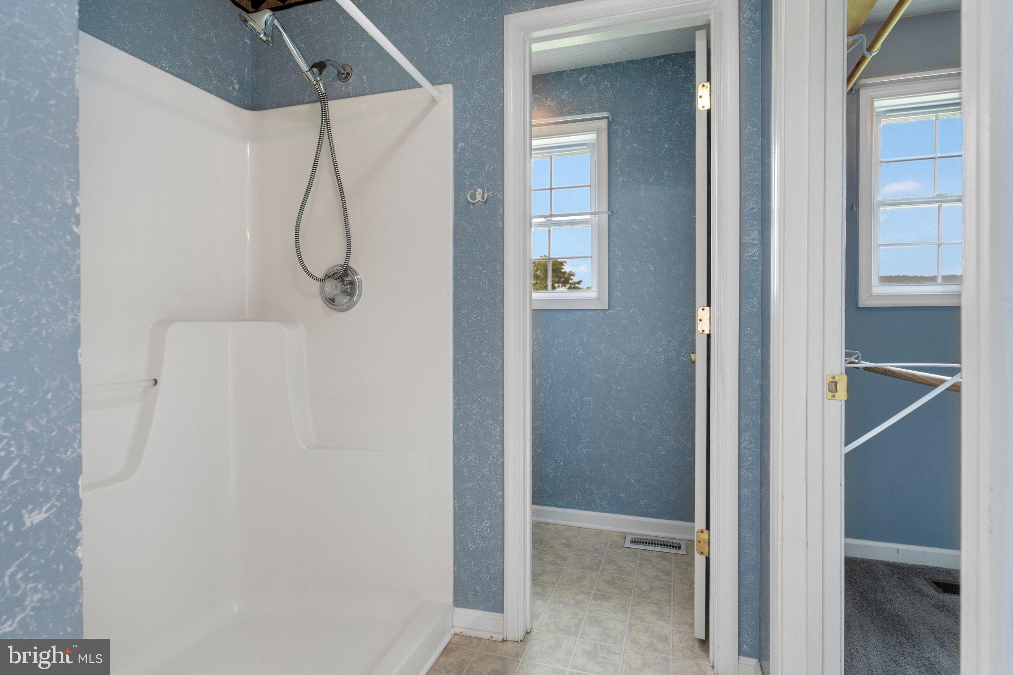 SHADYSIDE - Residential