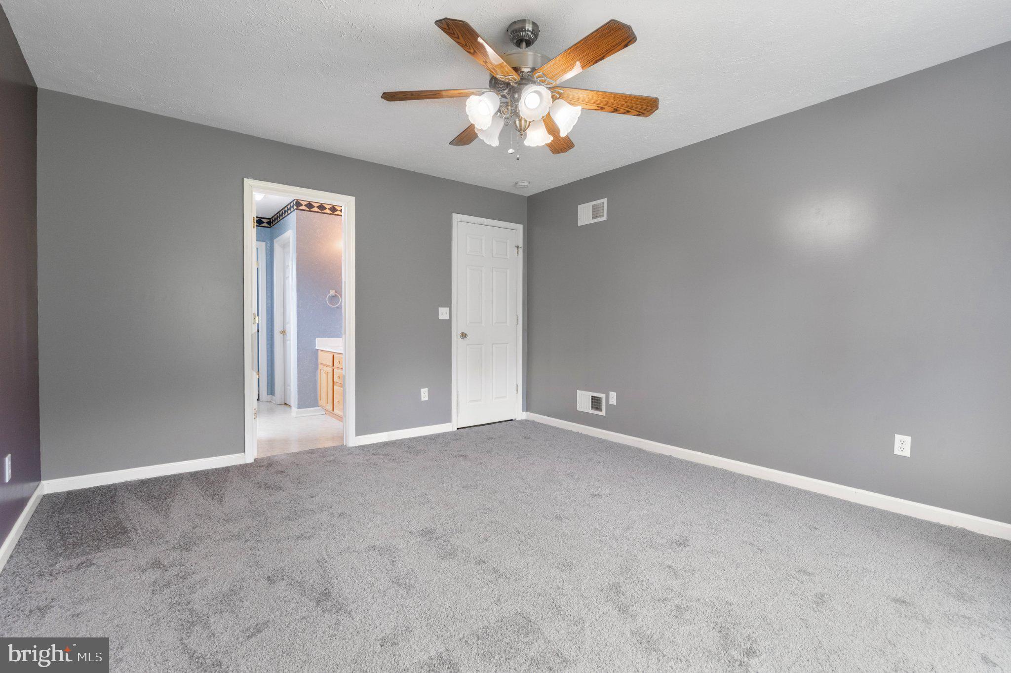 SHADYSIDE - Residential