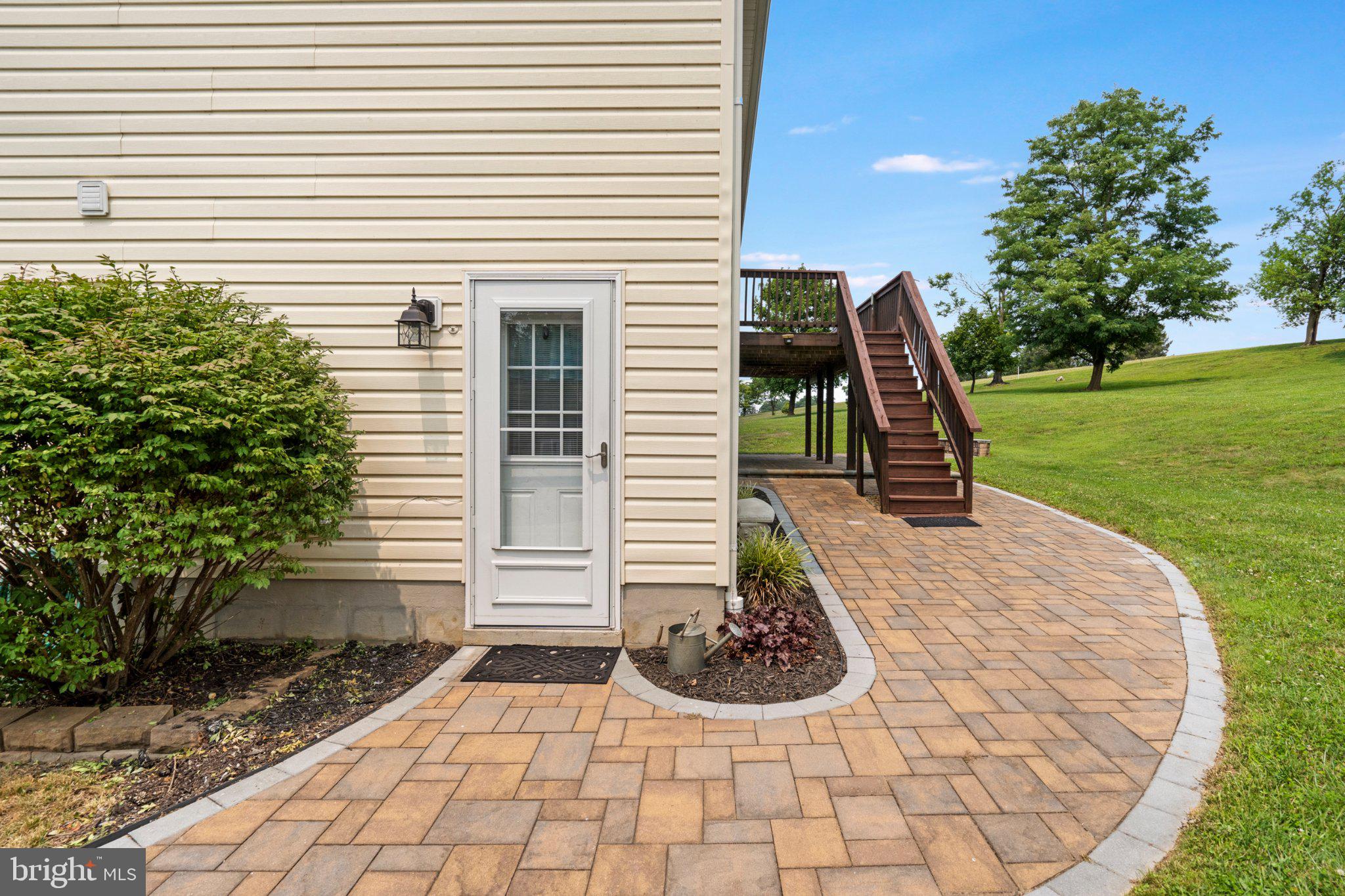 SHADYSIDE - Residential
