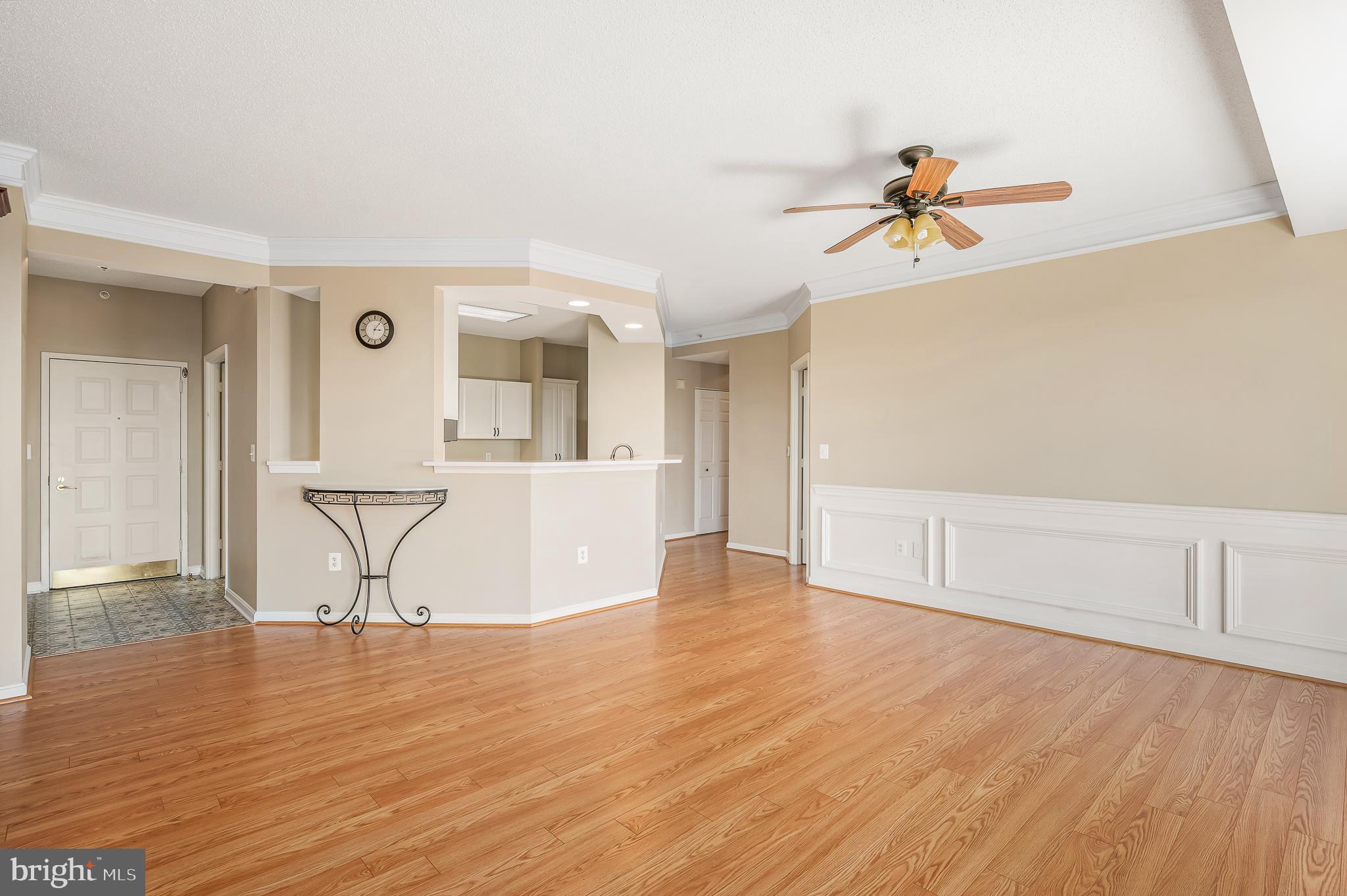 LANSDOWNE WOODS - Residential