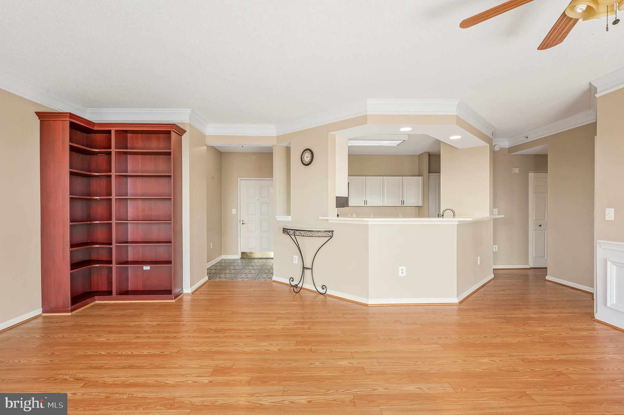 LANSDOWNE WOODS - Residential