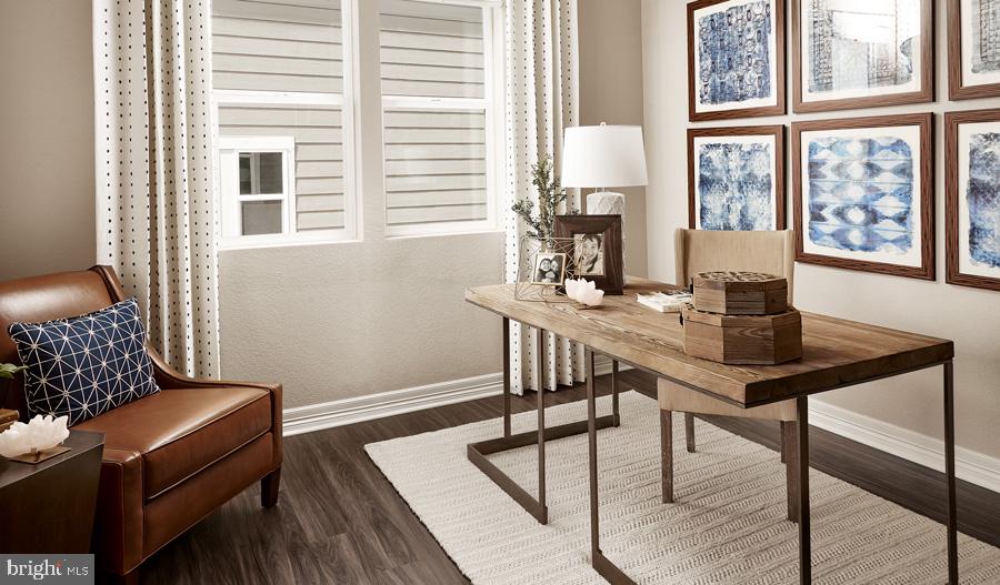 SEASONS AT ROUND MILL MEADOWS - Residential