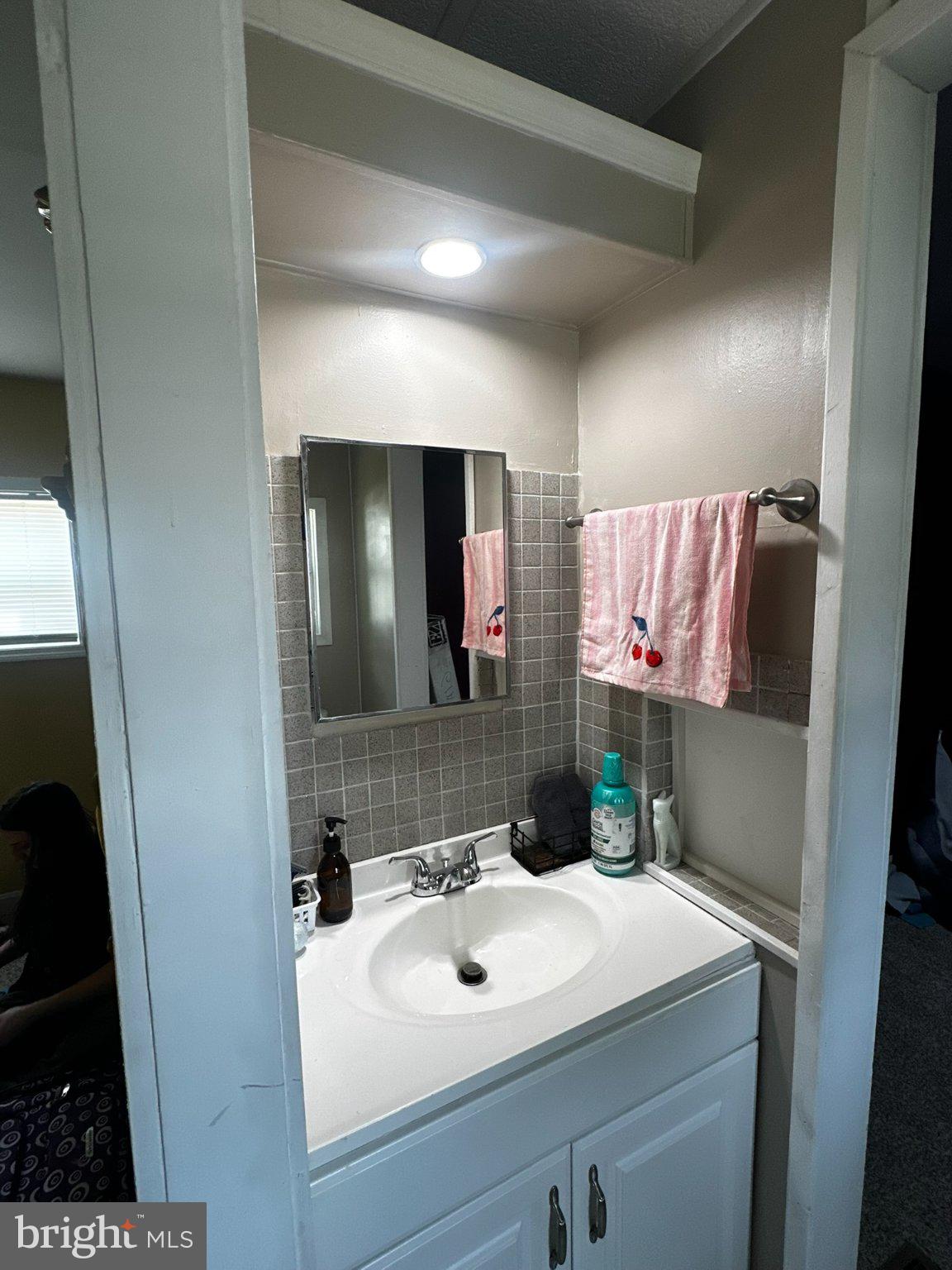 WHISPERING PINE MHP - Residential