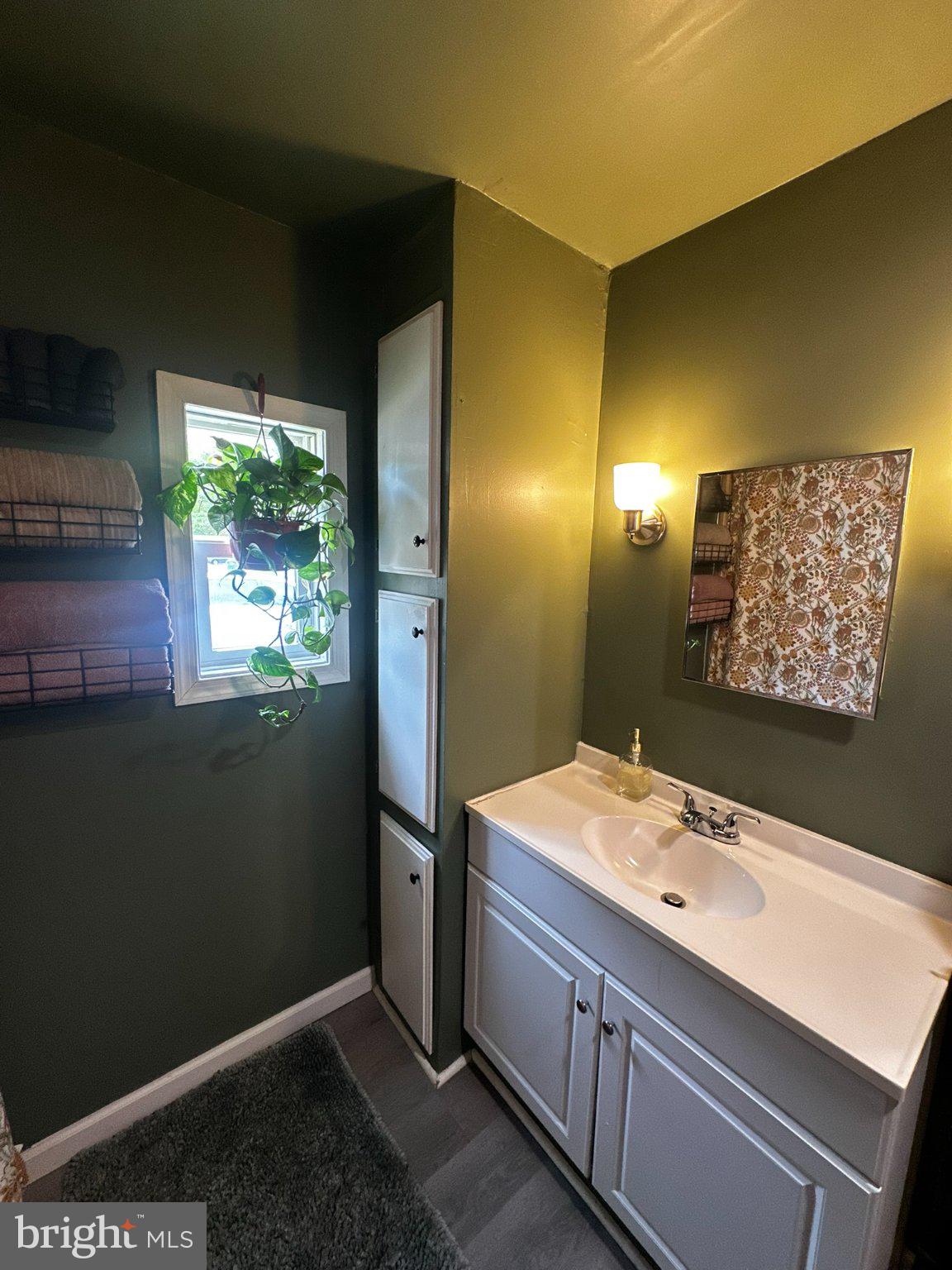 WHISPERING PINE MHP - Residential