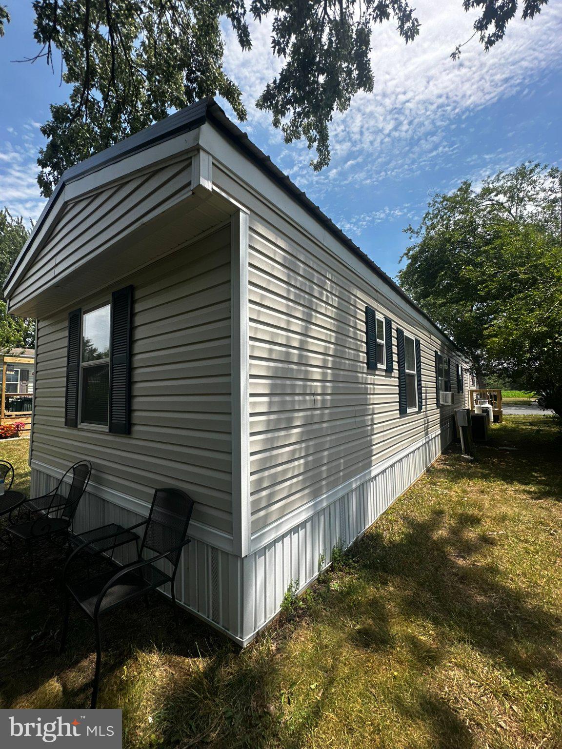 WHISPERING PINE MHP - Residential