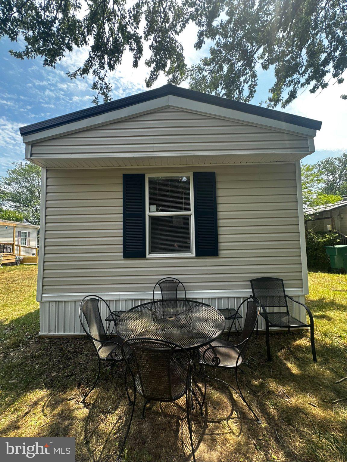 WHISPERING PINE MHP - Residential