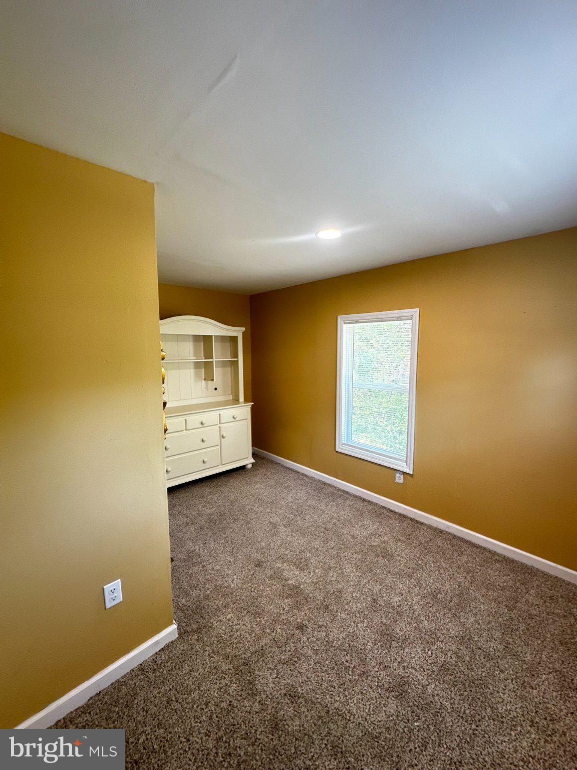 WHISPERING PINE MHP - Residential
