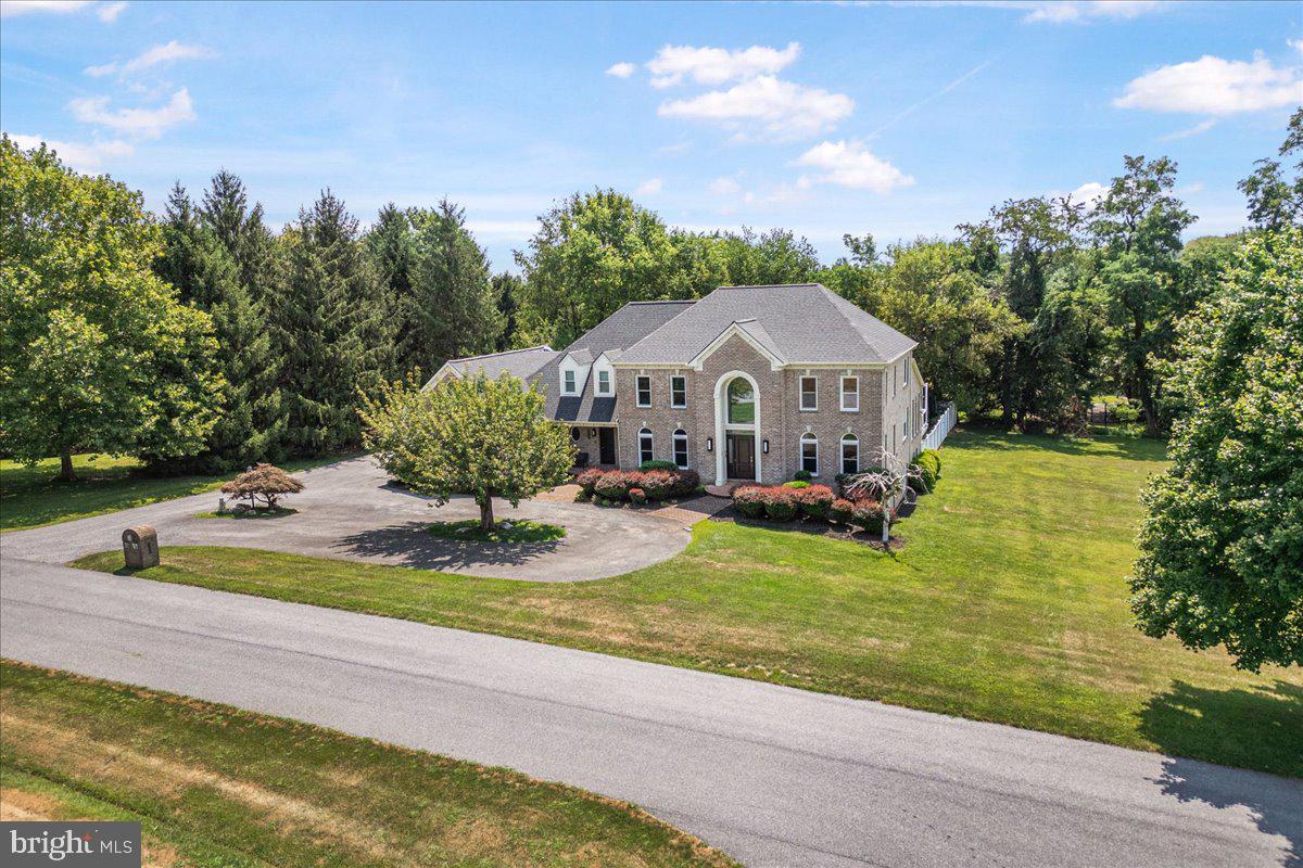 HIGHMEADOWS - Residential