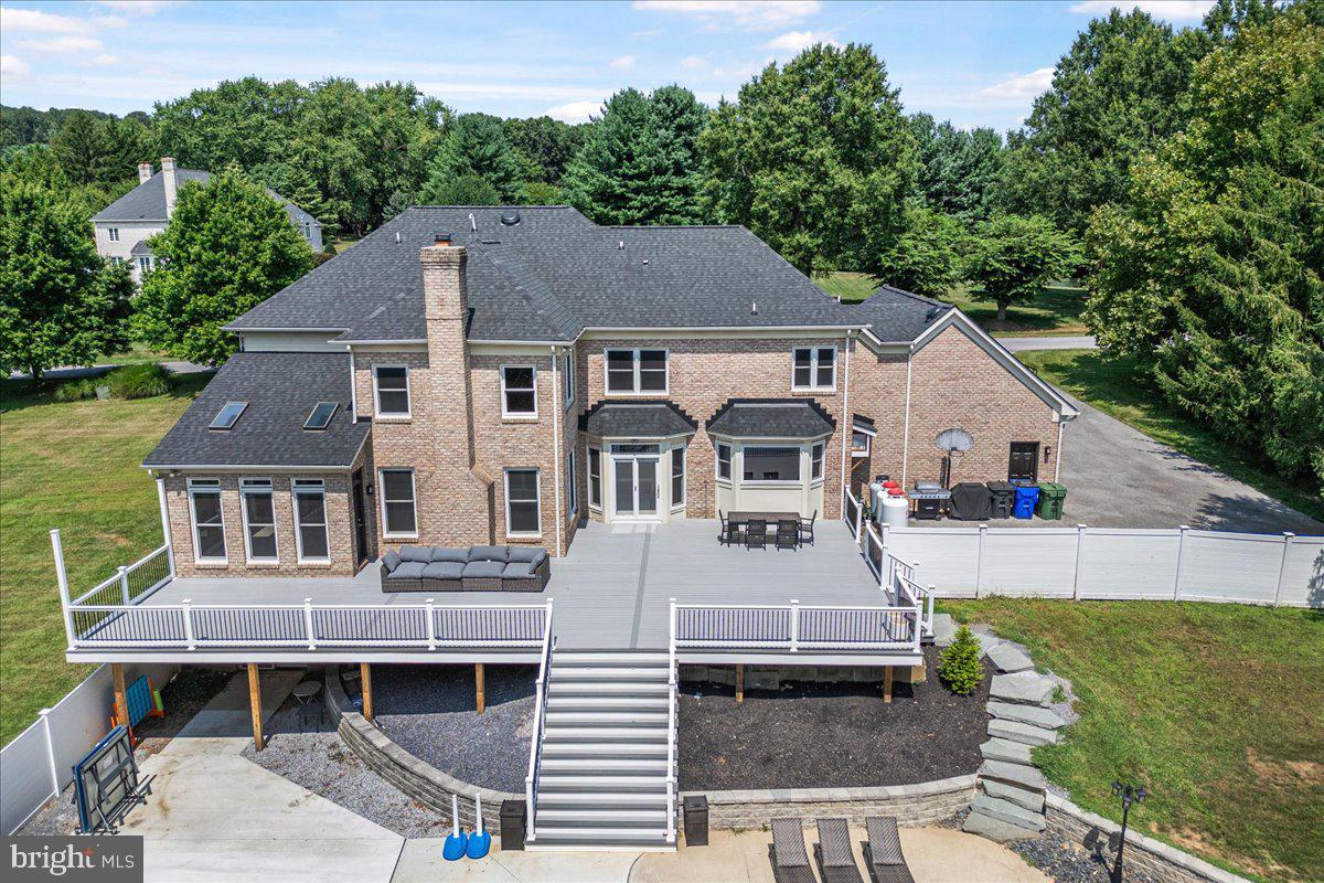 HIGHMEADOWS - Residential