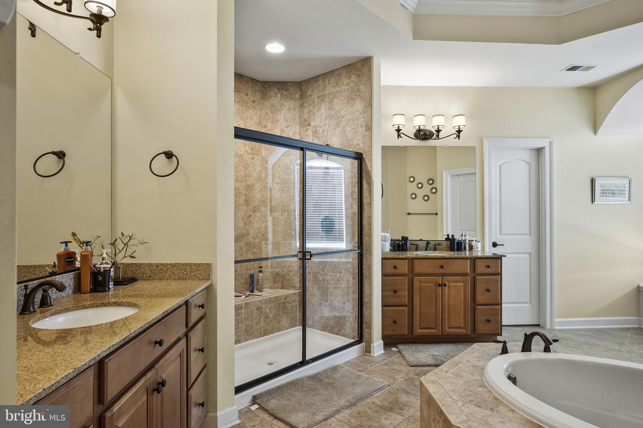 DAWSON'S CORNER - Residential