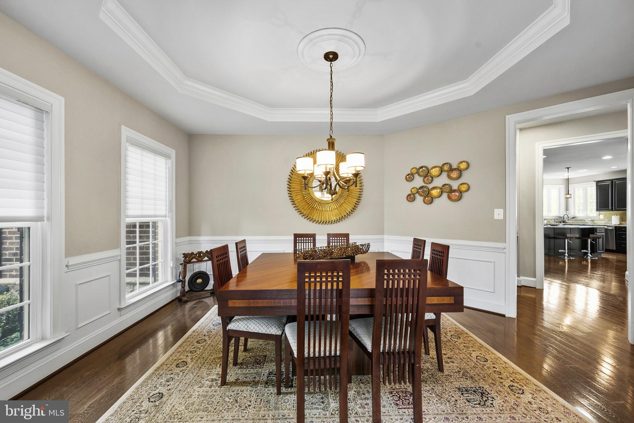 DAWSON'S CORNER - Residential