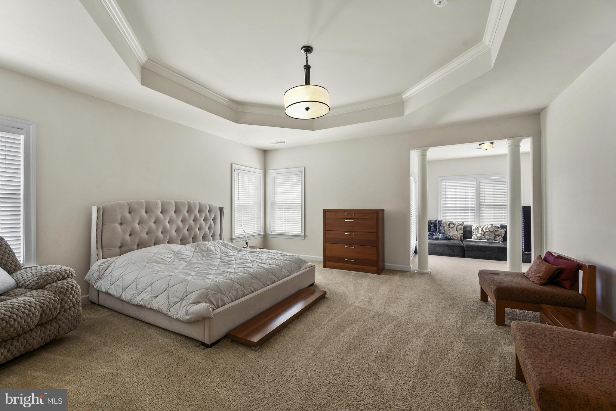 DAWSON'S CORNER - Residential
