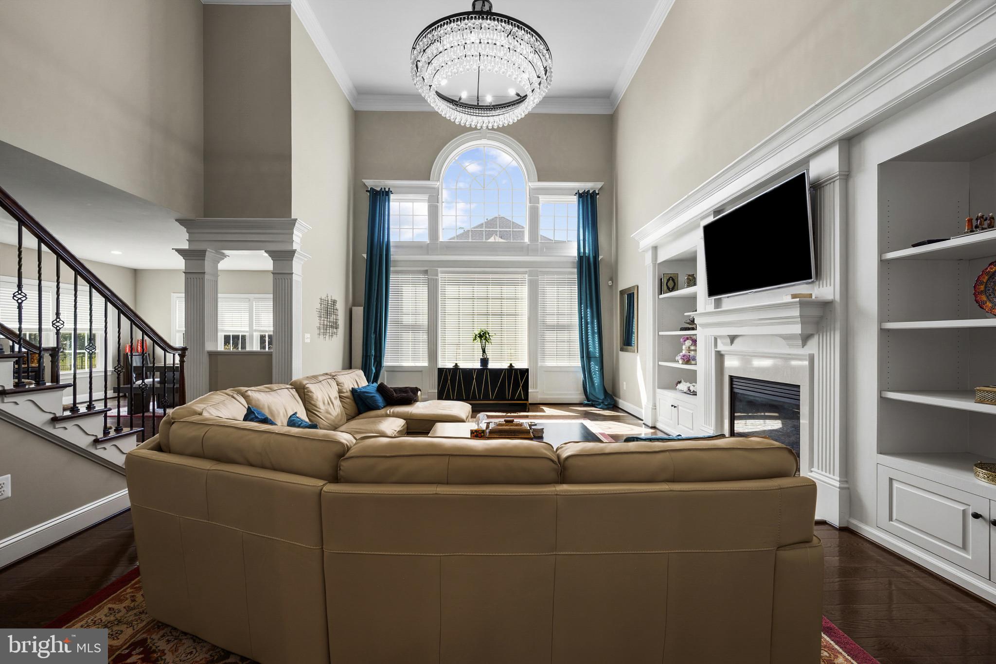 DAWSON'S CORNER - Residential