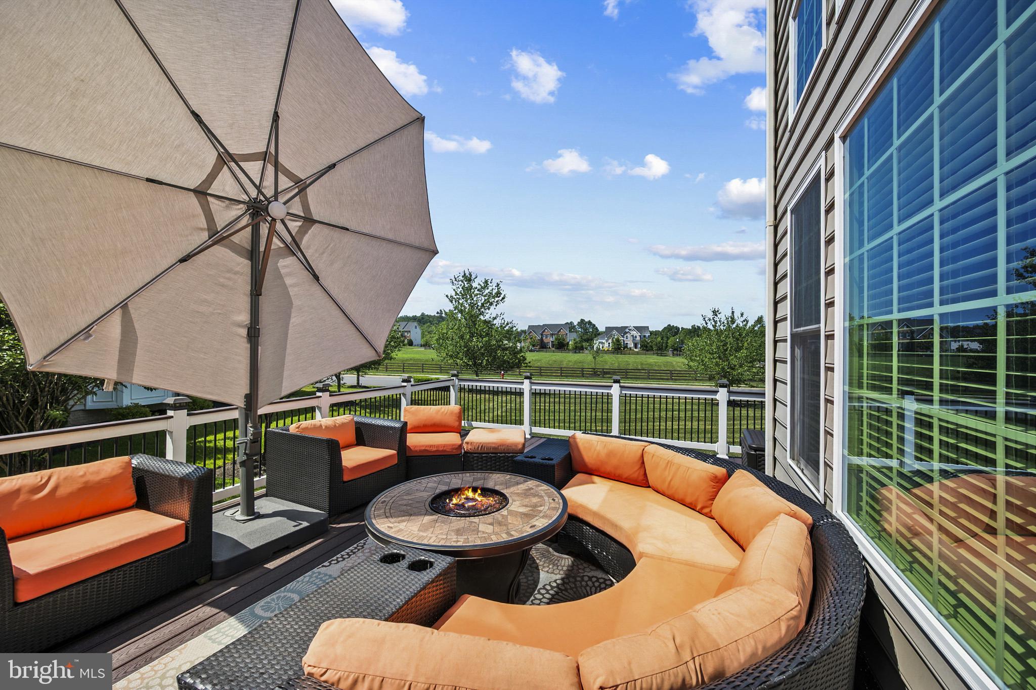 DAWSON'S CORNER - Residential