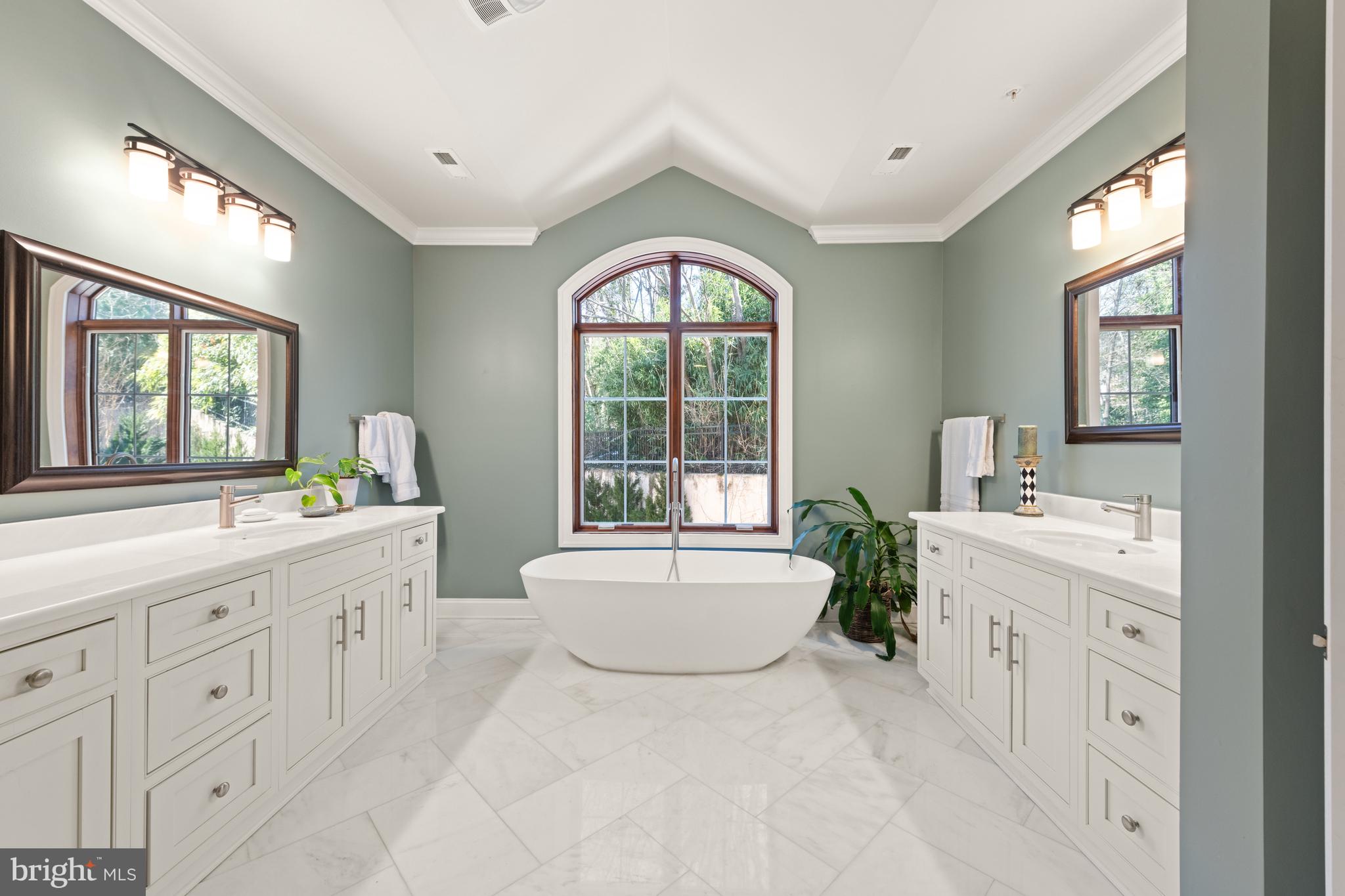 BERKLEY - Residential