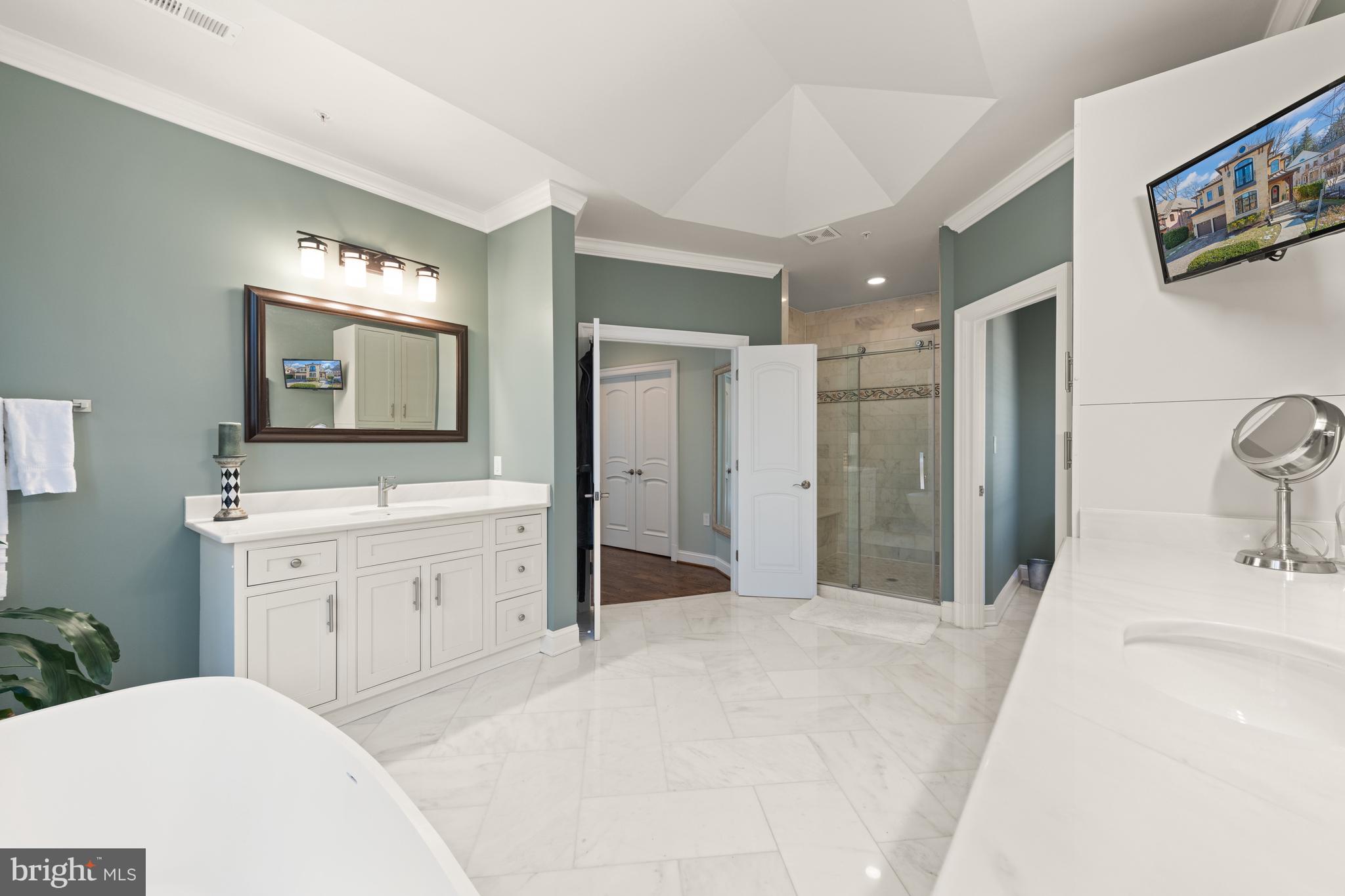 BERKLEY - Residential