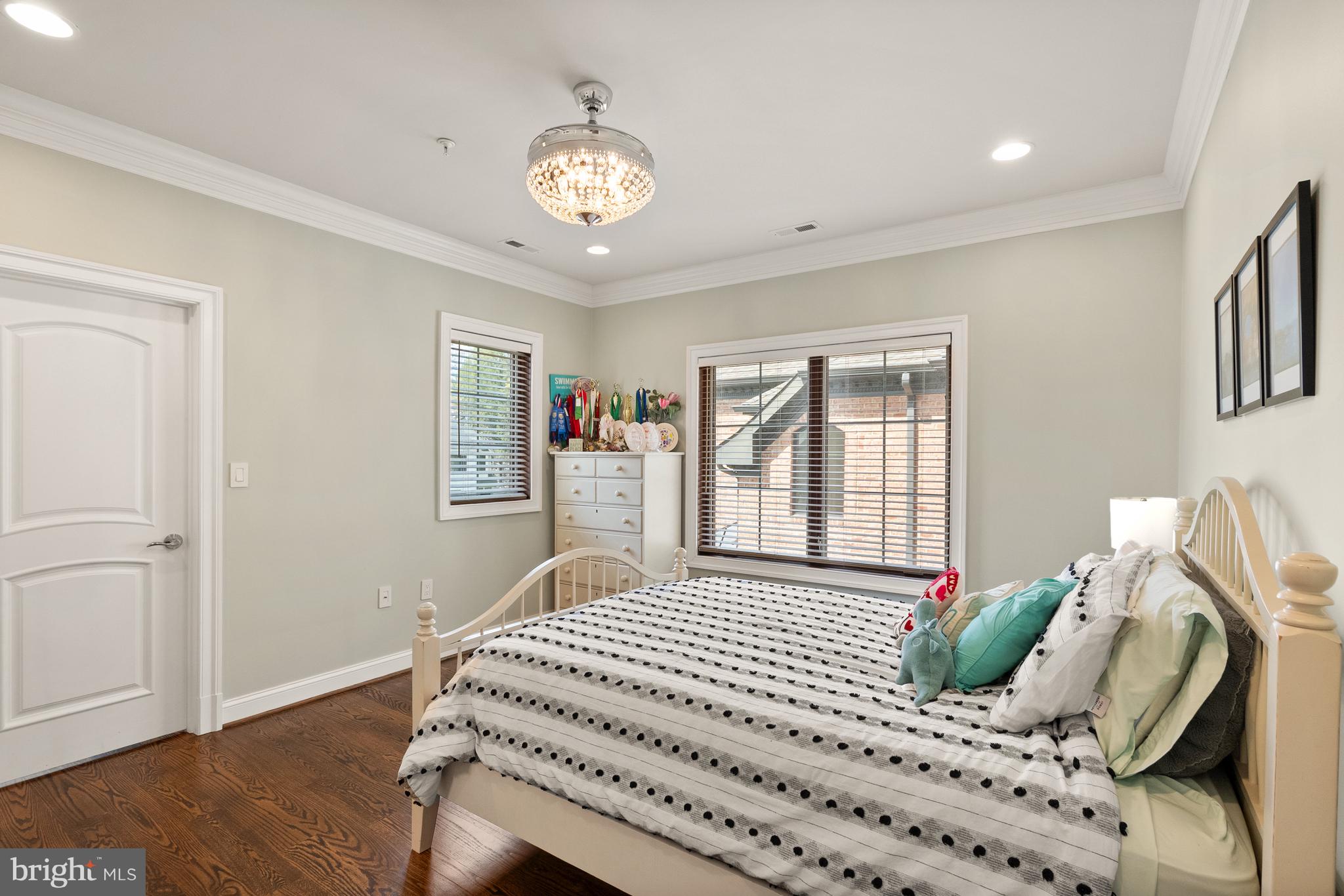 BERKLEY - Residential